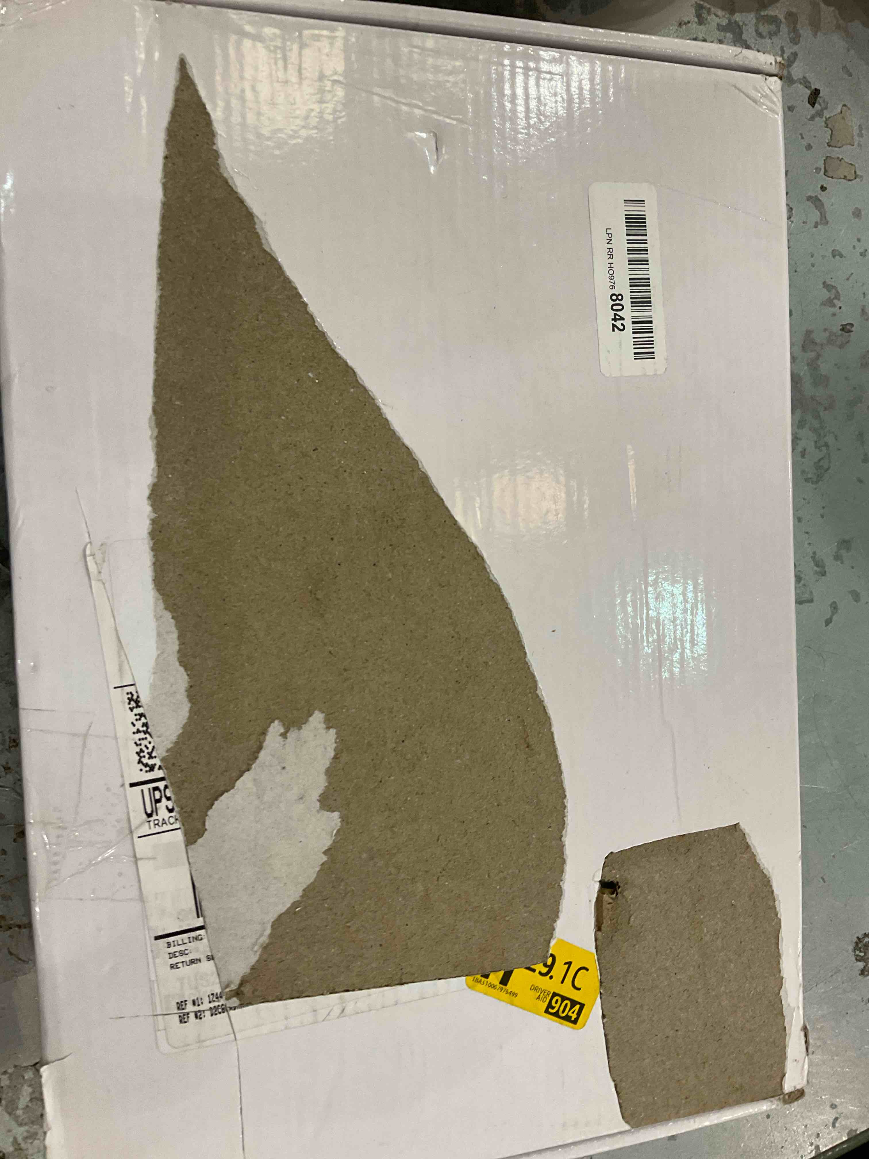 https://s3.amazonaws.com/lotting-images-prod/BargainHunt/EXS01103726_1706640303822.jpeg