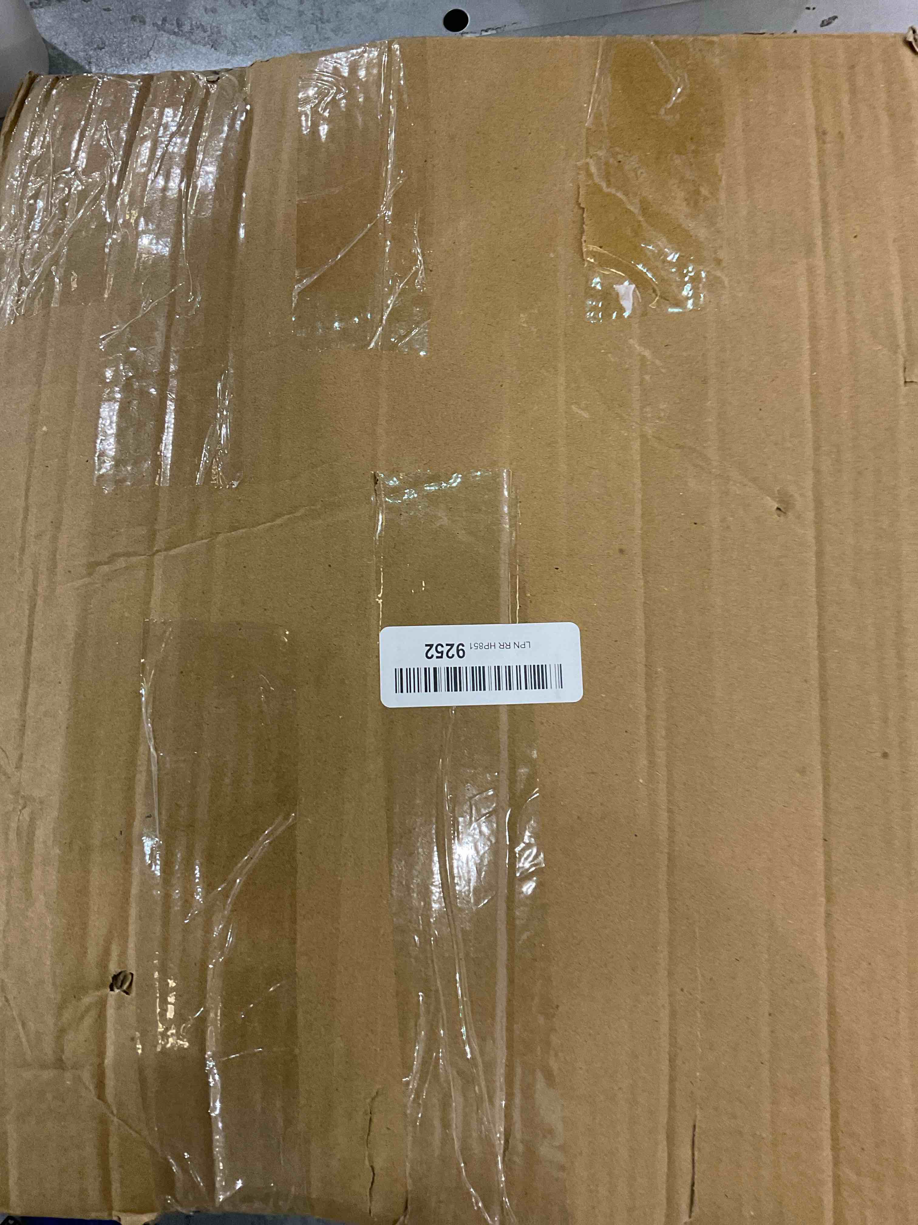 https://s3.amazonaws.com/lotting-images-prod/BargainHunt/EXS01103846_1706722992295.jpeg