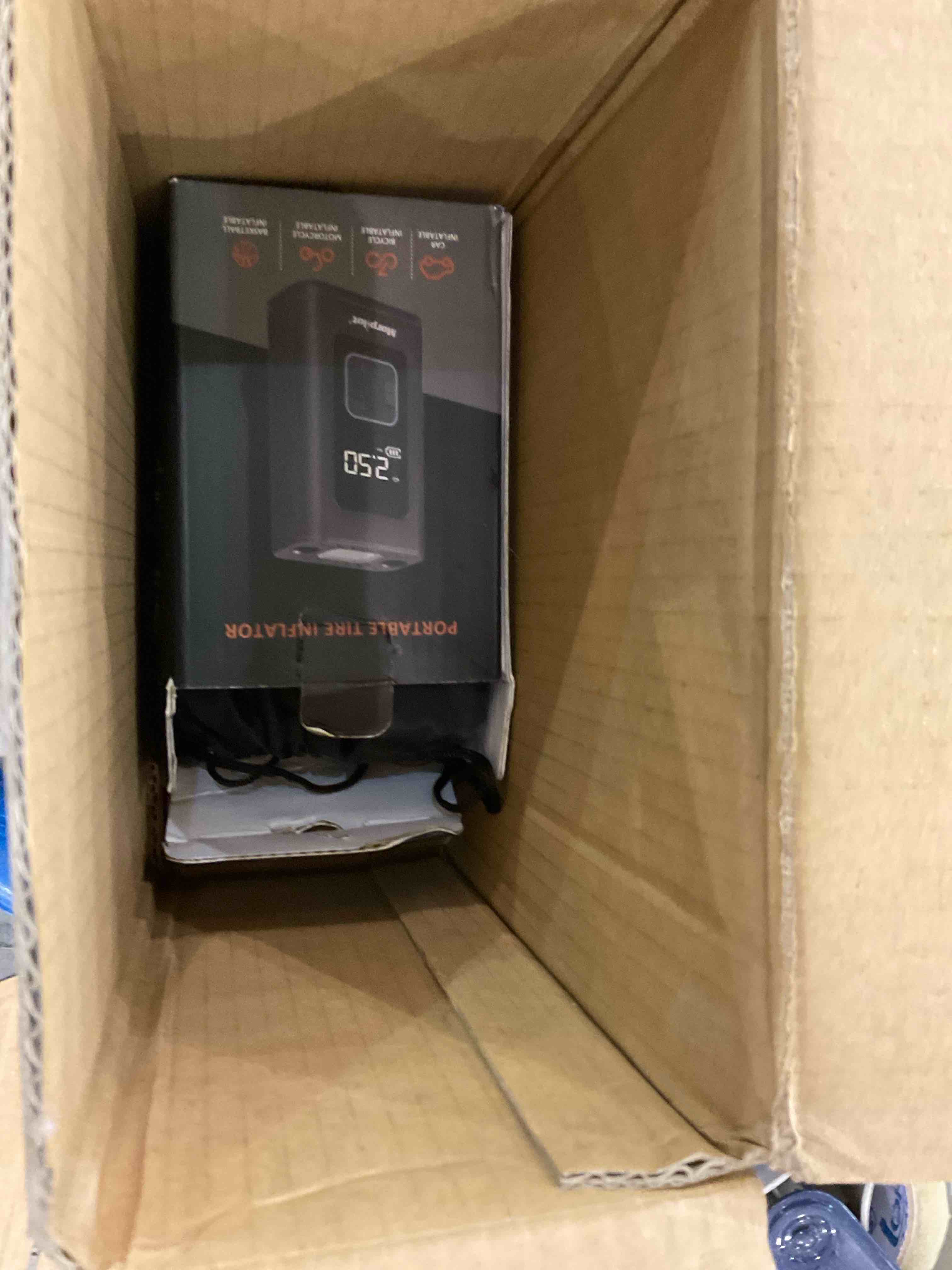https://s3.amazonaws.com/lotting-images-prod/BargainHunt/EXS01103858_1706724375994.jpeg