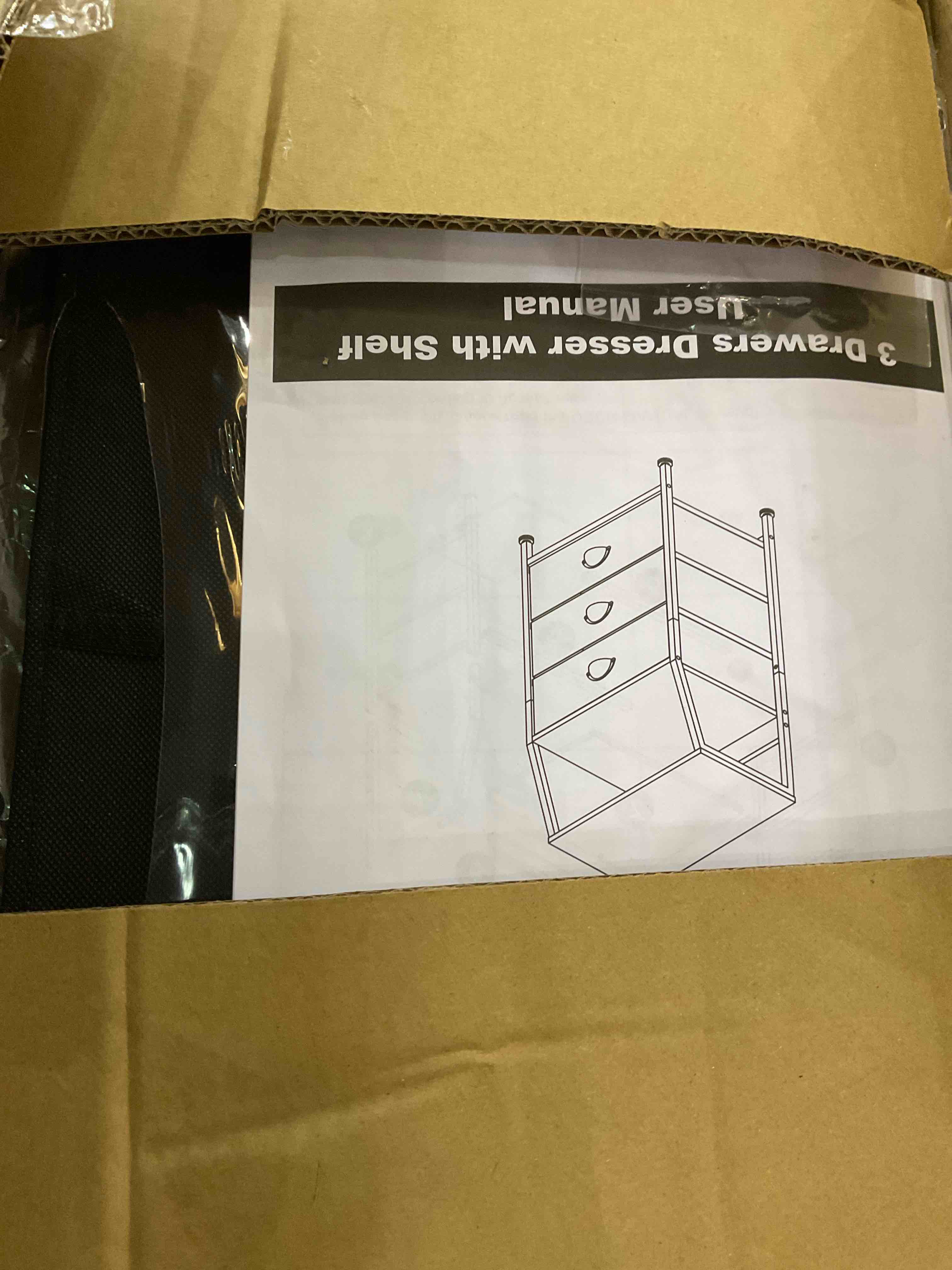 https://s3.amazonaws.com/lotting-images-prod/BargainHunt/EXS01104262_1707249253651.jpeg