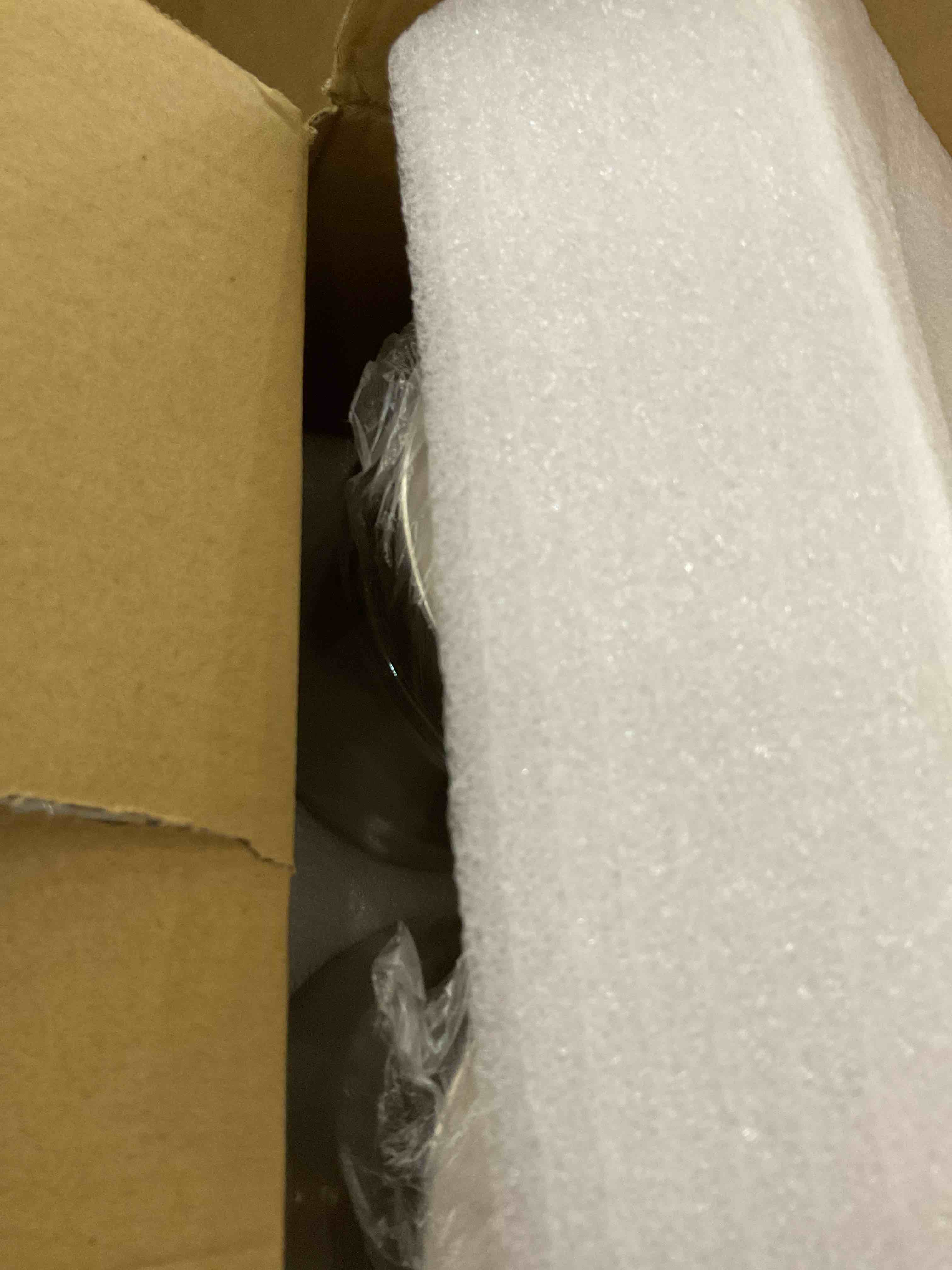 https://s3.amazonaws.com/lotting-images-prod/BargainHunt/EXS01104347_1707328134534.jpeg