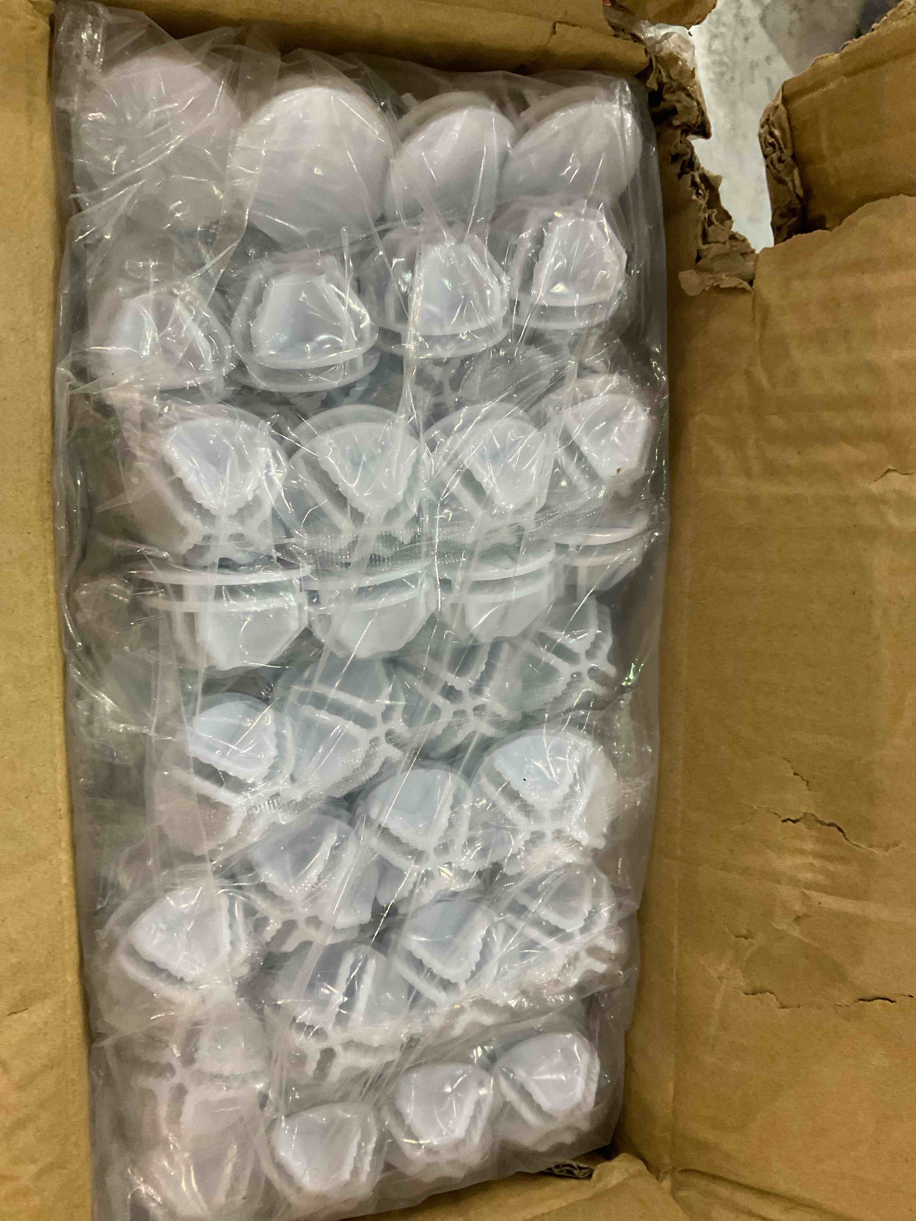 https://s3.amazonaws.com/lotting-images-prod/BargainHunt/EXS01104391_1707395331993.jpeg