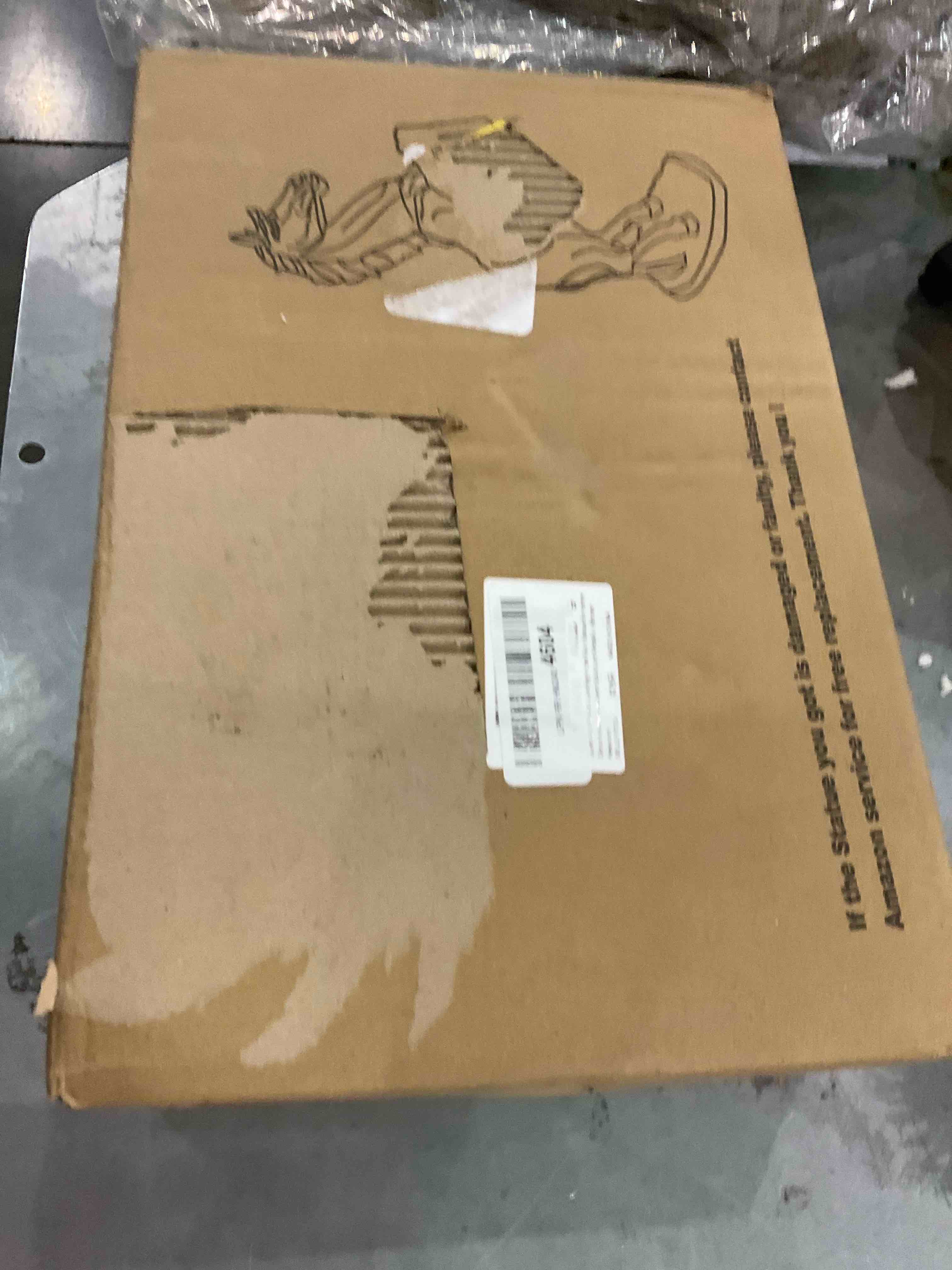 https://s3.amazonaws.com/lotting-images-prod/BargainHunt/EXS01105008_1706876871623.jpeg