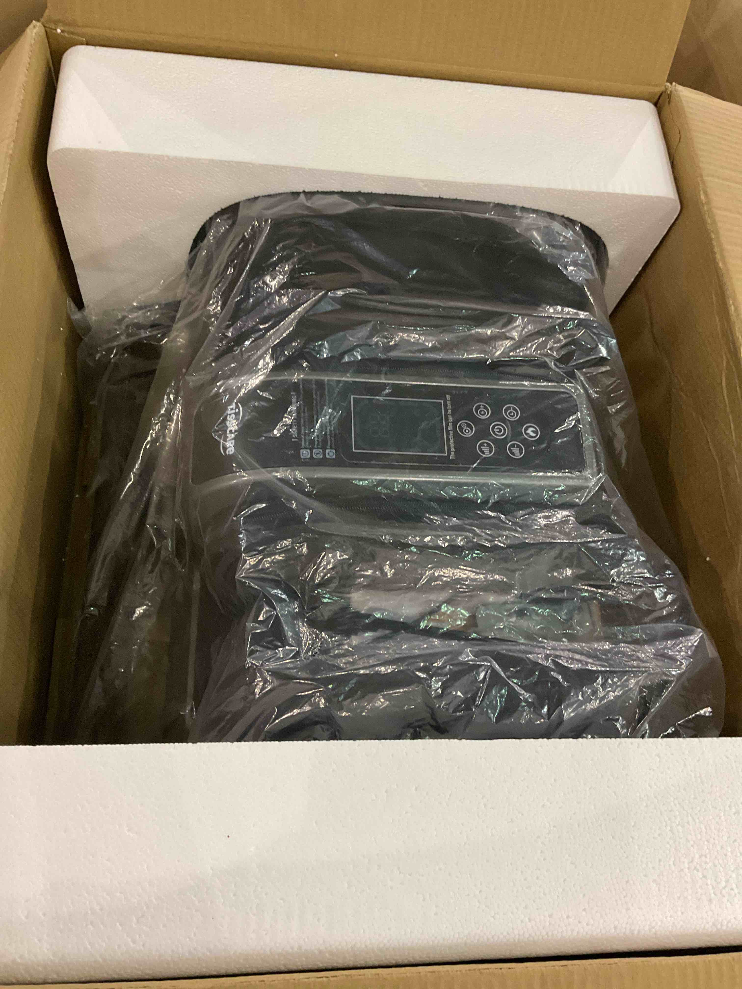 https://s3.amazonaws.com/lotting-images-prod/BargainHunt/EXS01105182_1707224046320.jpeg