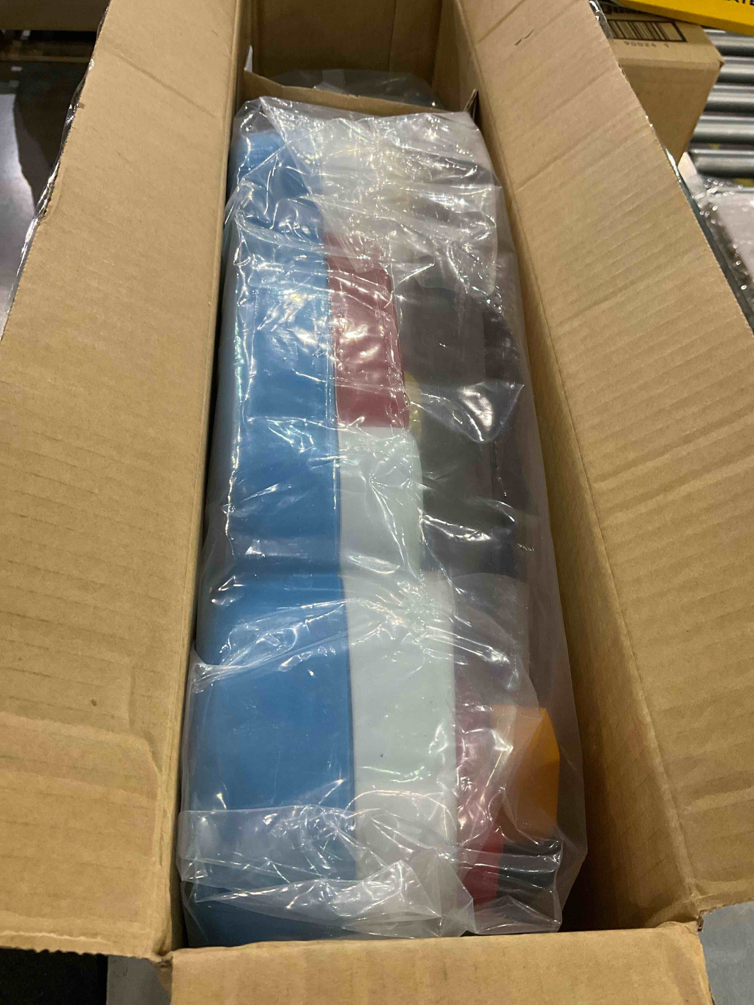 https://s3.amazonaws.com/lotting-images-prod/BargainHunt/EXS01105185_1707224430582.jpeg
