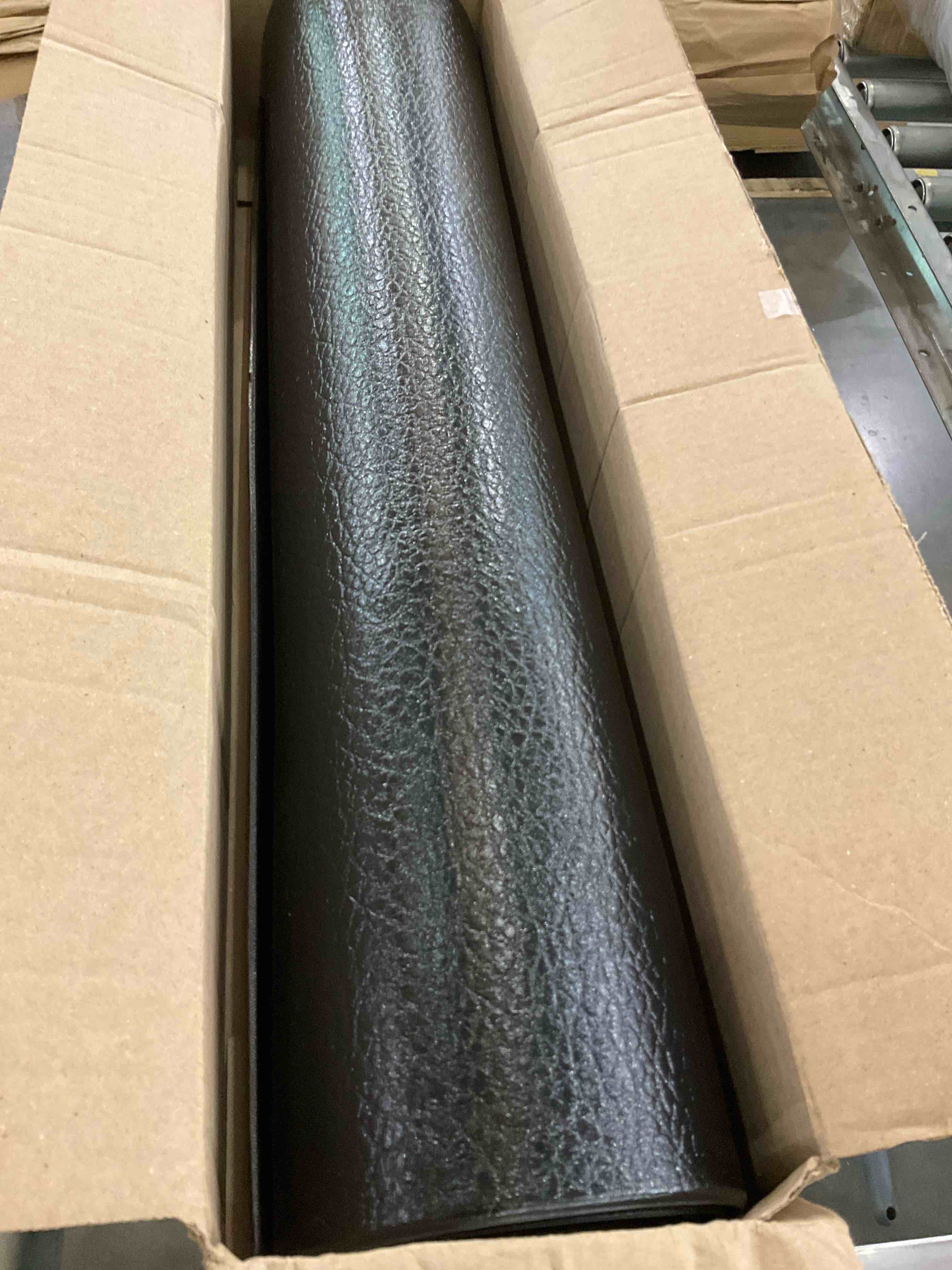https://s3.amazonaws.com/lotting-images-prod/BargainHunt/EXS01105292_1707249423948.jpeg