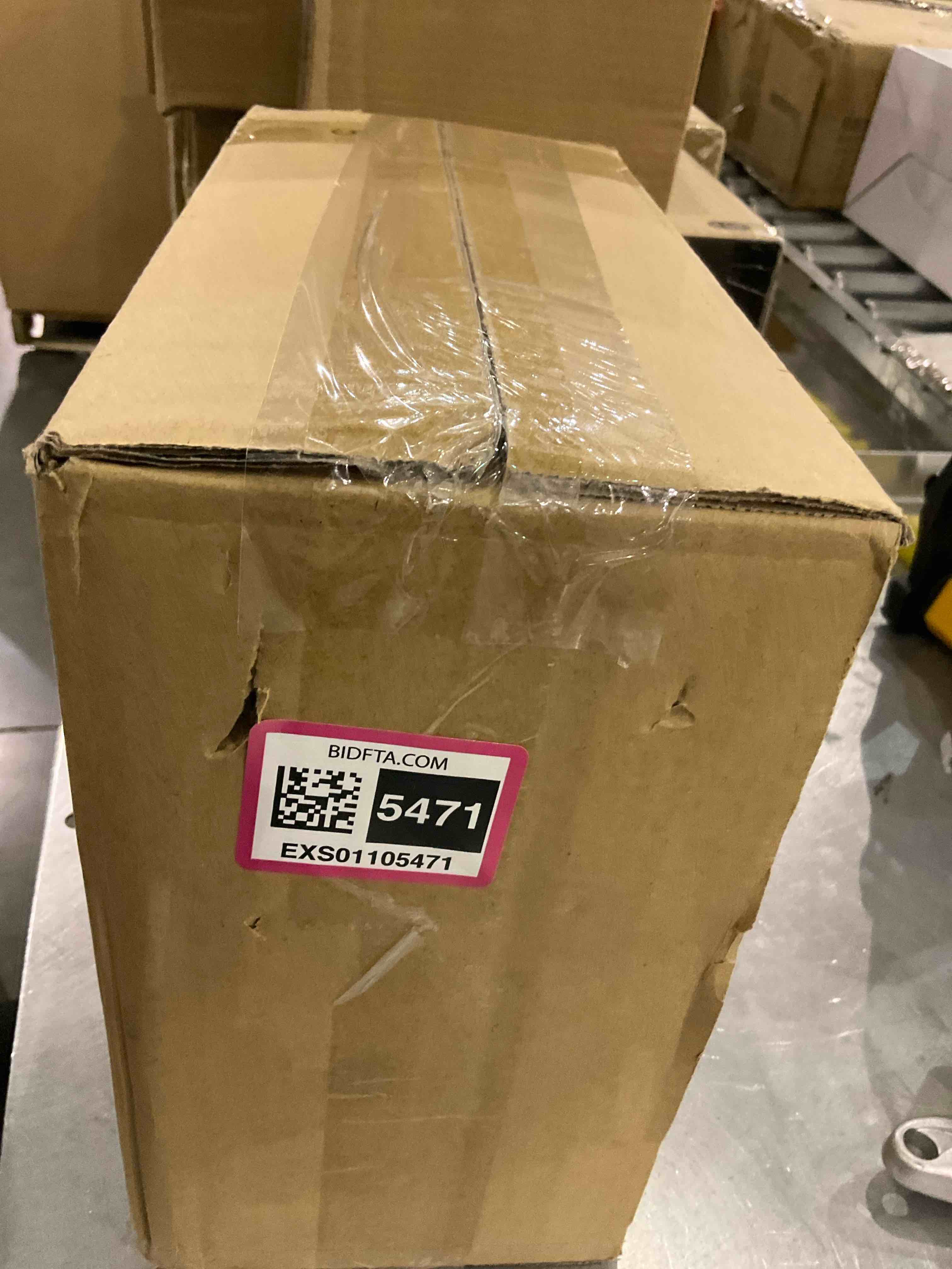 https://s3.amazonaws.com/lotting-images-prod/BargainHunt/EXS01105471_1707397263523.jpeg