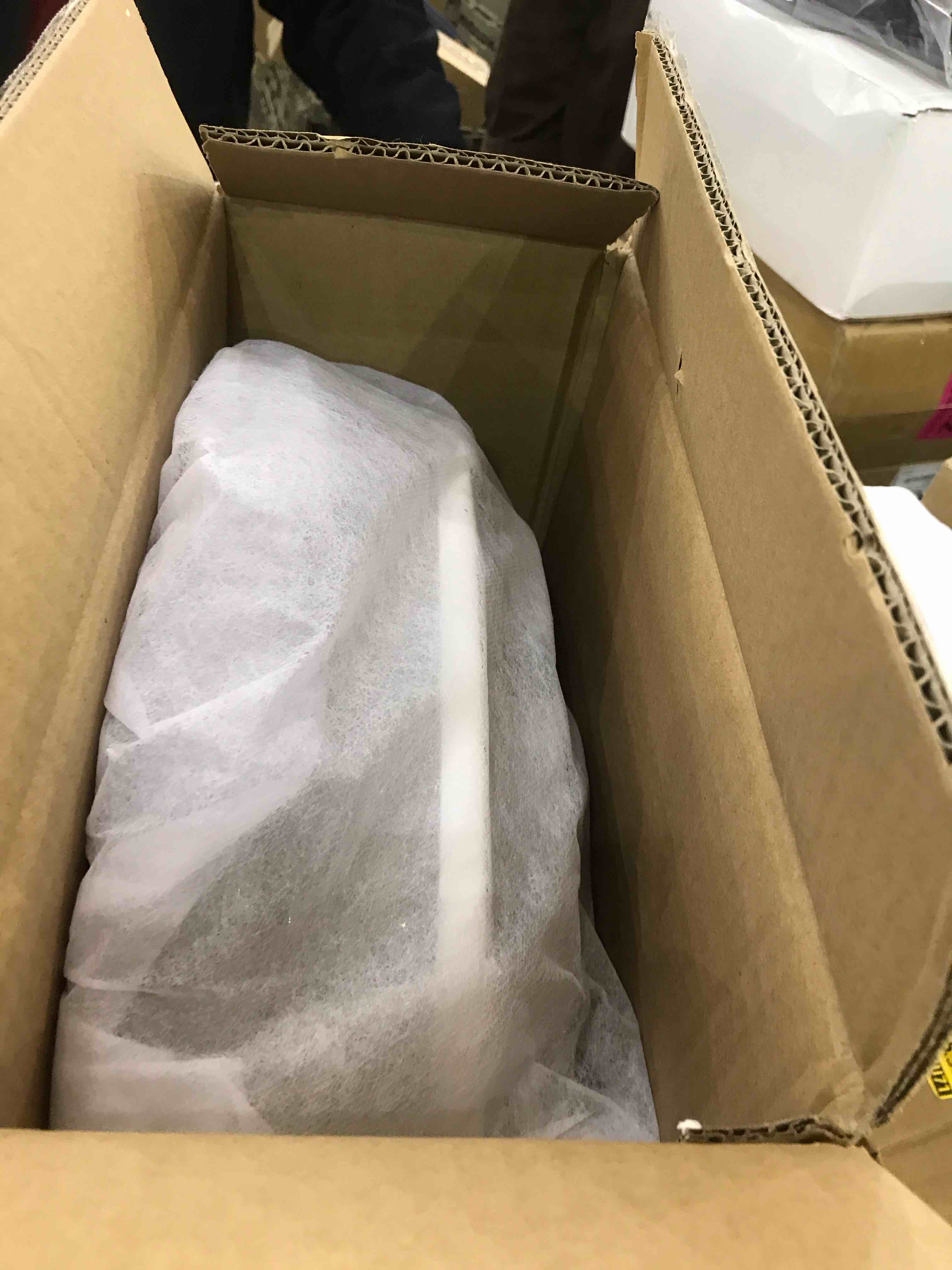 https://s3.amazonaws.com/lotting-images-prod/BargainHunt/EXS01105562_1706797328461.jpeg