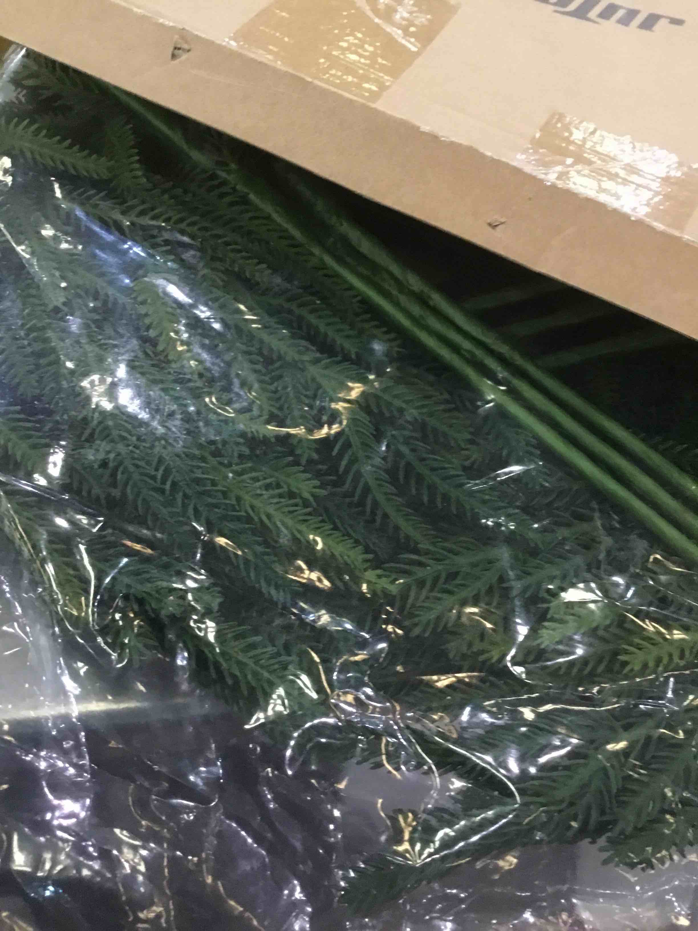 https://s3.amazonaws.com/lotting-images-prod/BargainHunt/EXS01105757_1707149908403.jpeg
