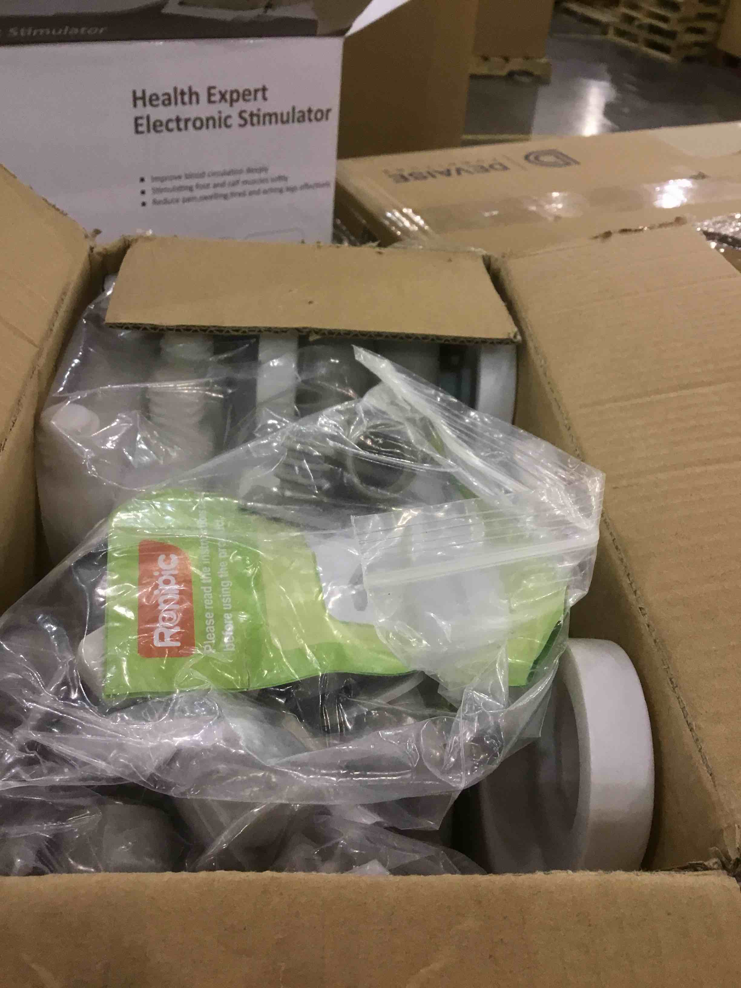 https://s3.amazonaws.com/lotting-images-prod/BargainHunt/EXS01105821_1707225790672.jpeg