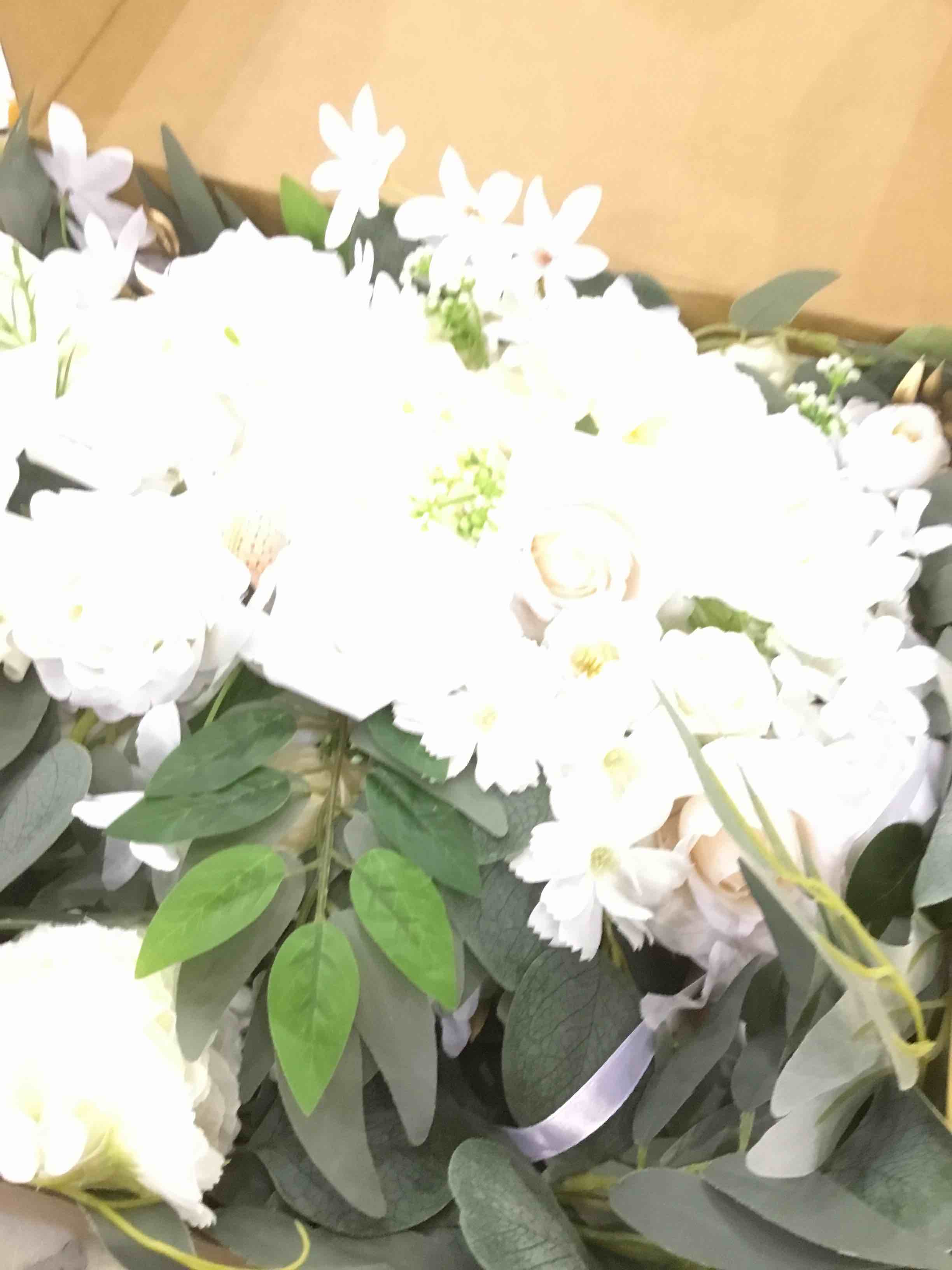 https://s3.amazonaws.com/lotting-images-prod/BargainHunt/EXS01105847_1707229959497.jpeg