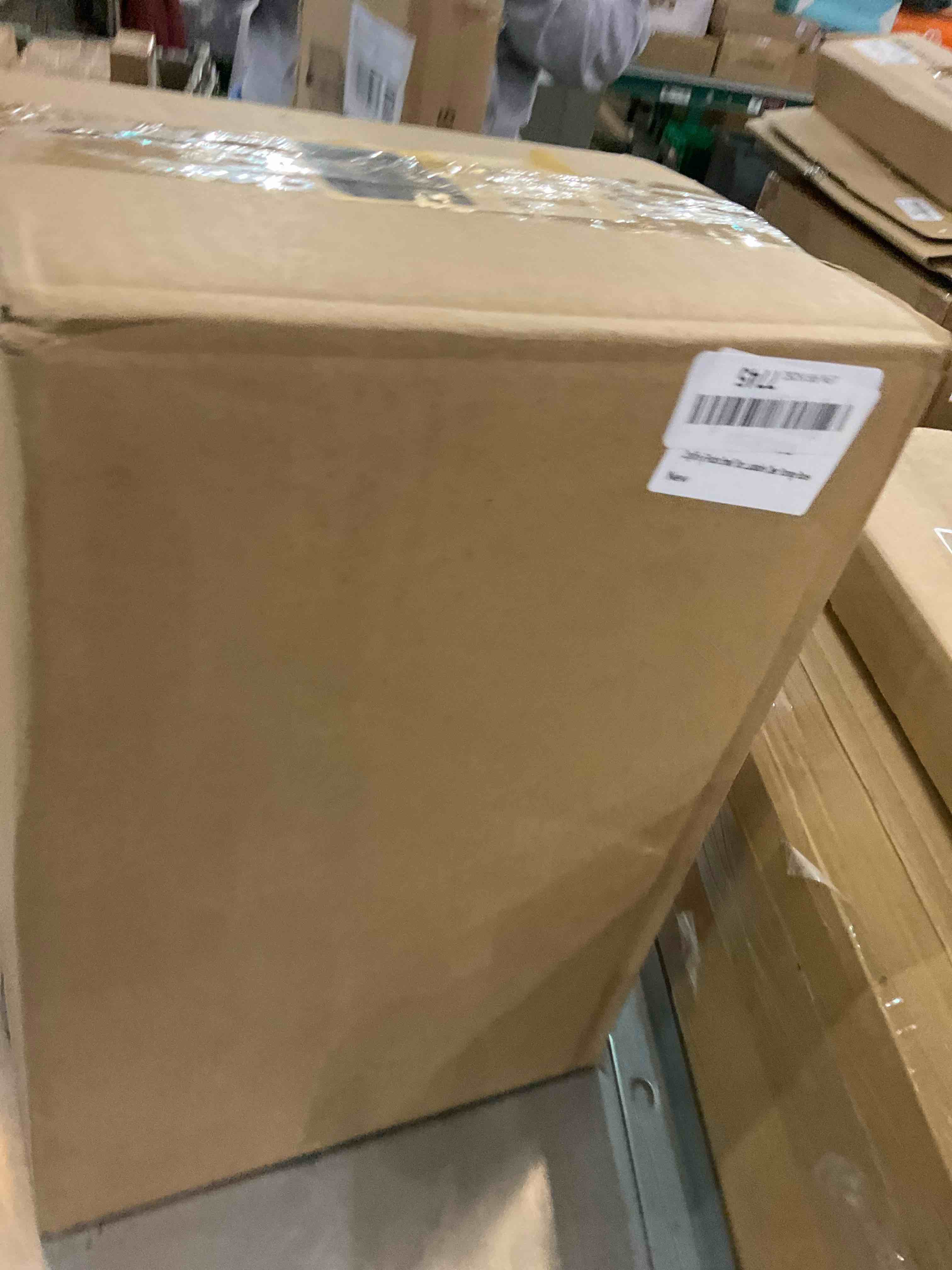 https://s3.amazonaws.com/lotting-images-prod/BargainHunt/EXS01106008_1706804459791.jpeg