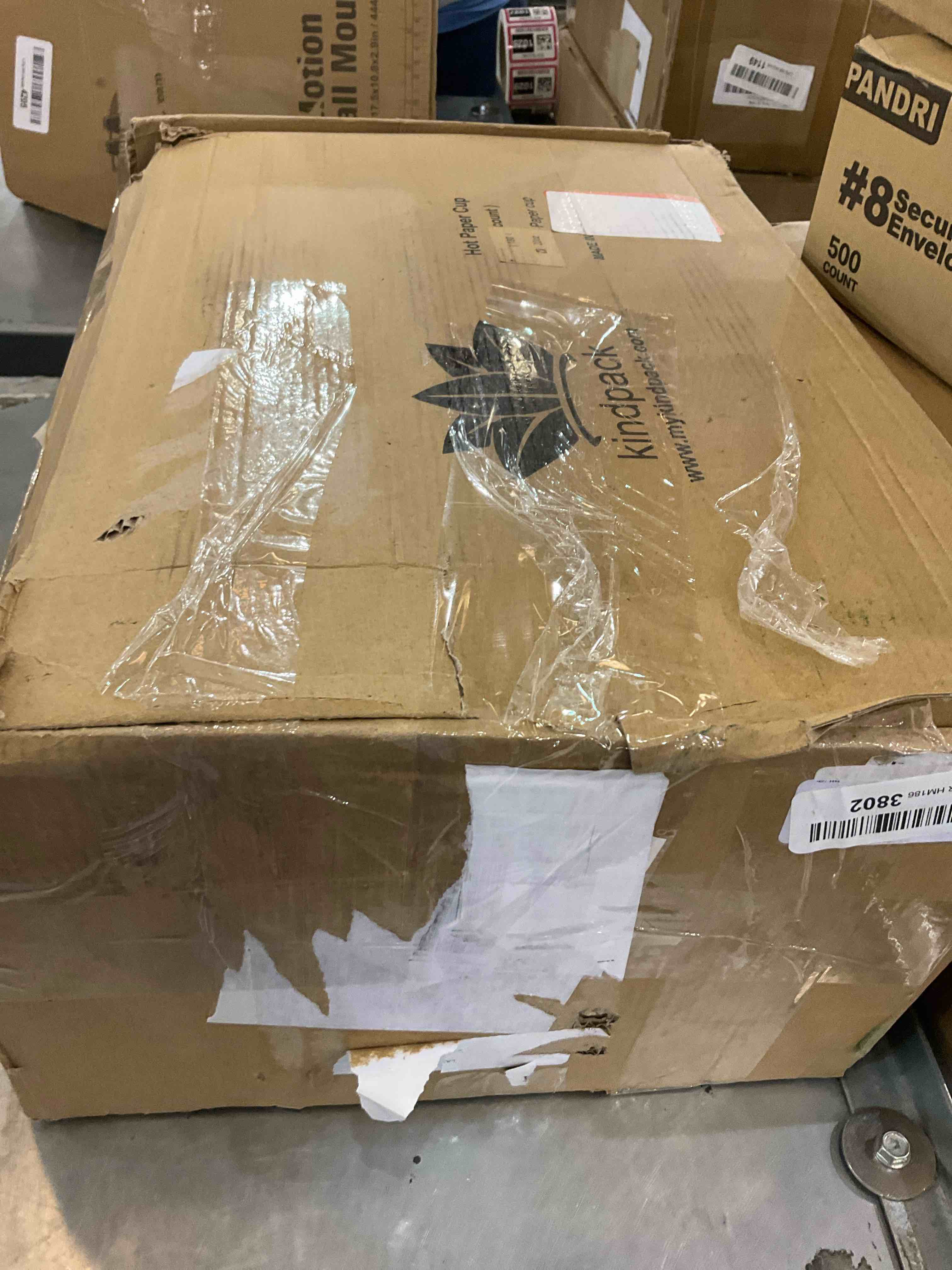 https://s3.amazonaws.com/lotting-images-prod/BargainHunt/EXS01106010_1706804676884.jpeg