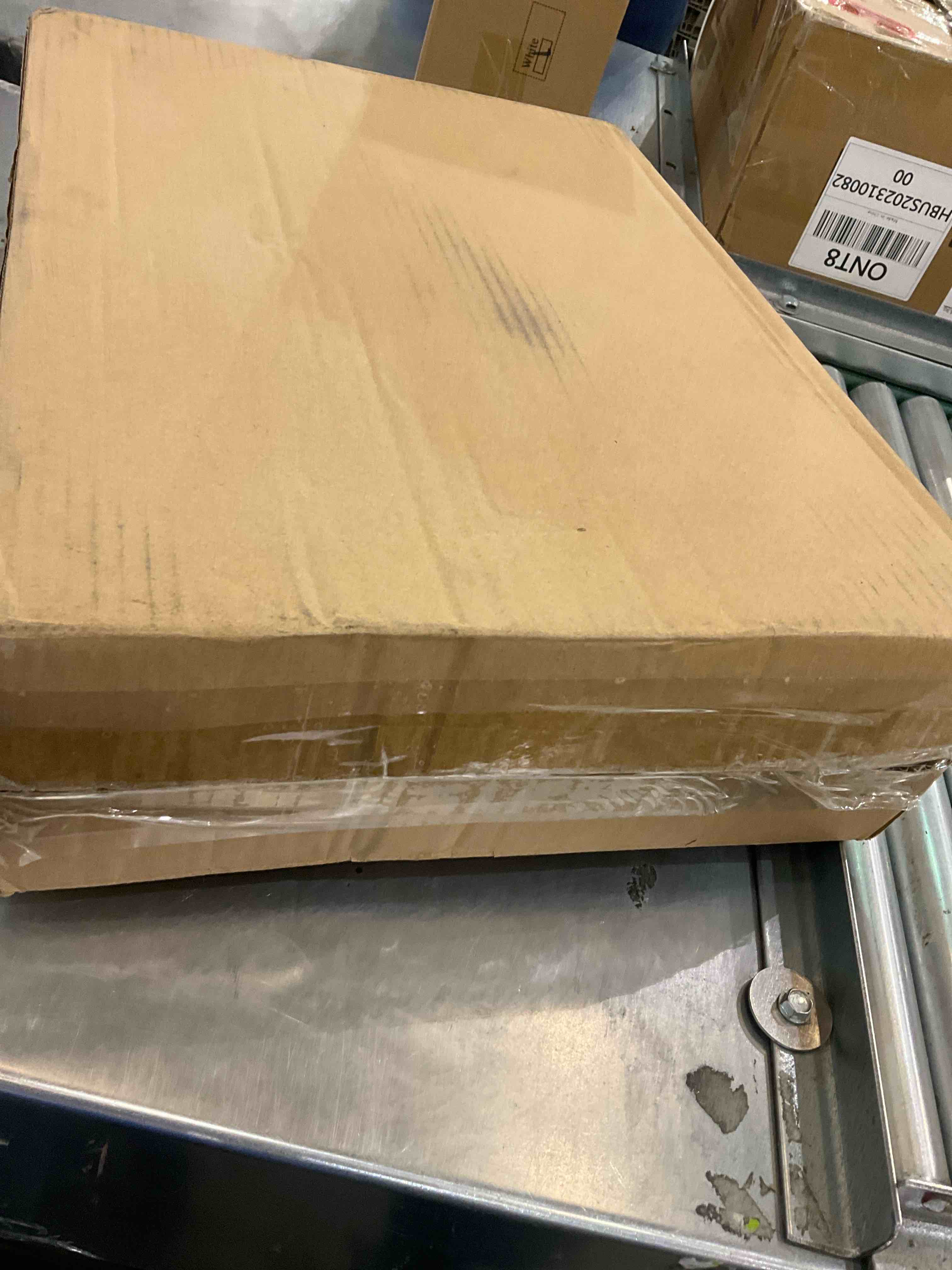 https://s3.amazonaws.com/lotting-images-prod/BargainHunt/EXS01106037_1706810295304.jpeg