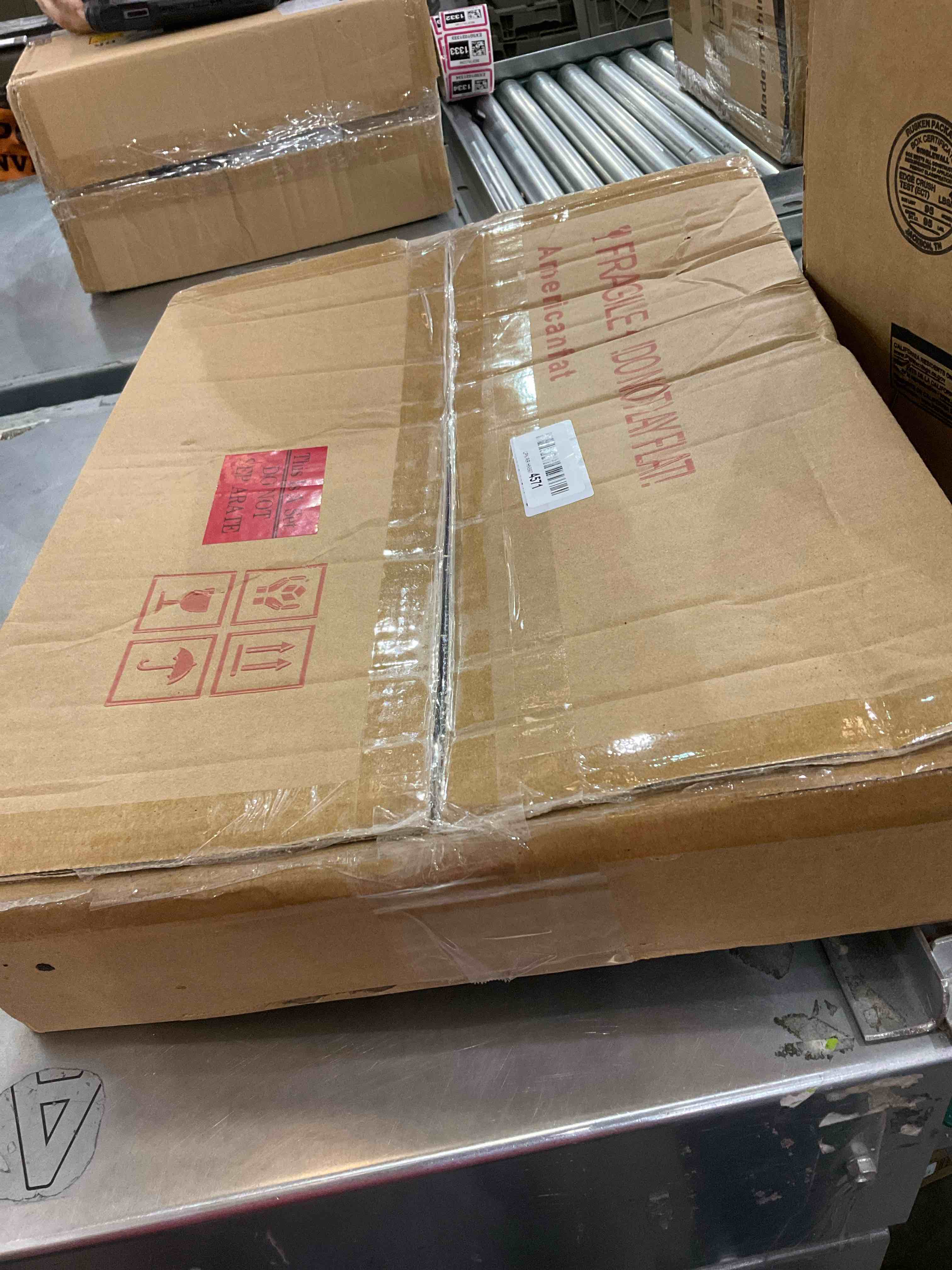 https://s3.amazonaws.com/lotting-images-prod/BargainHunt/EXS01106316_1707231506892.jpeg