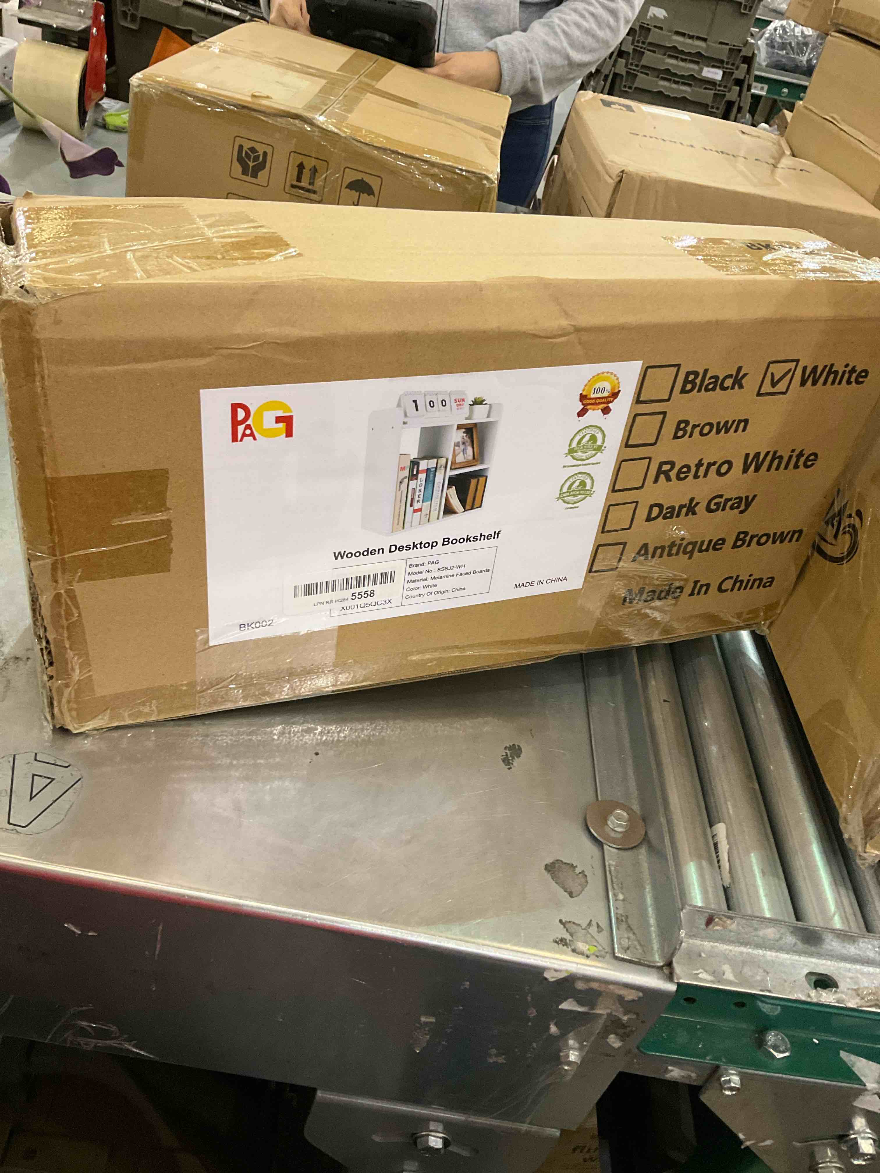 Wooden Desktop Bookshelf white 