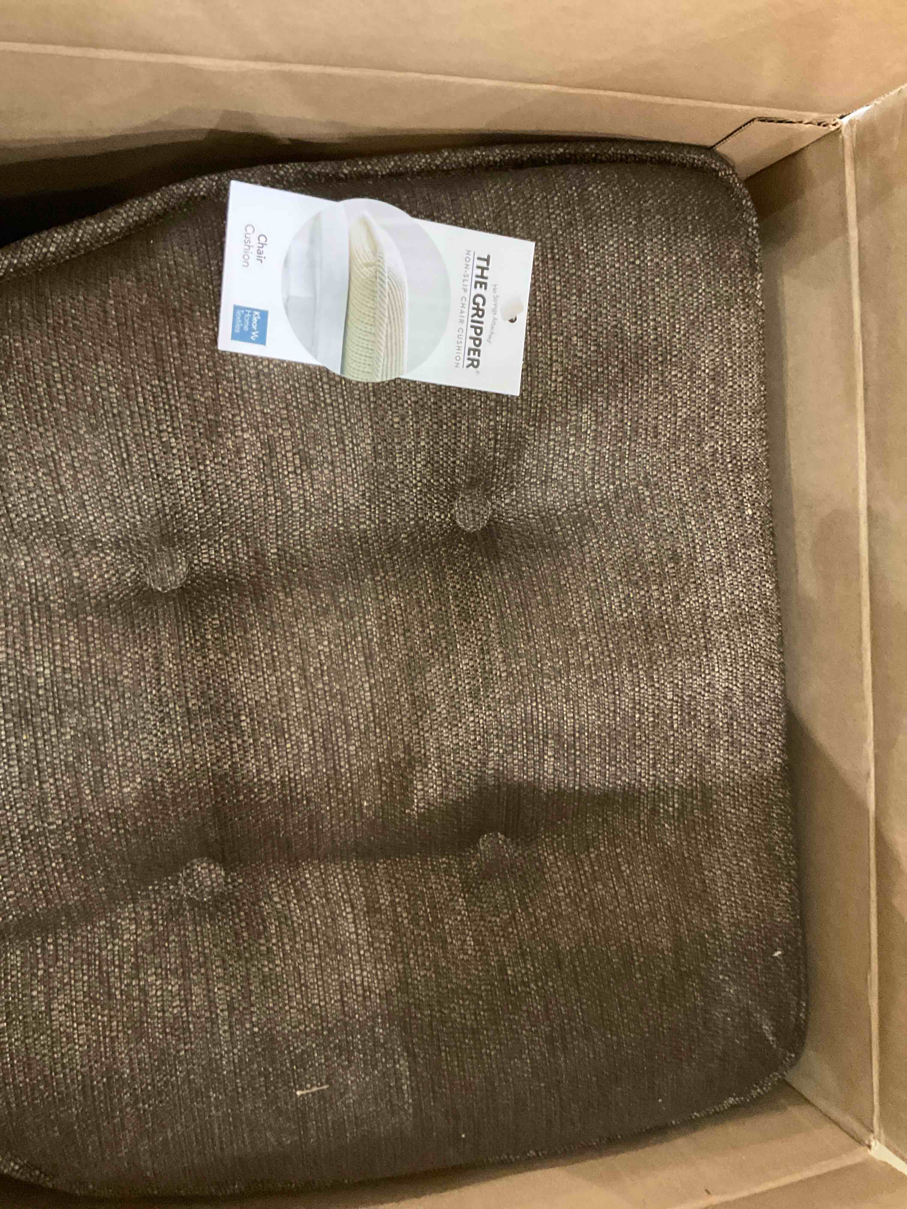 https://s3.amazonaws.com/lotting-images-prod/BargainHunt/EXS01106706_1708357544741.jpeg