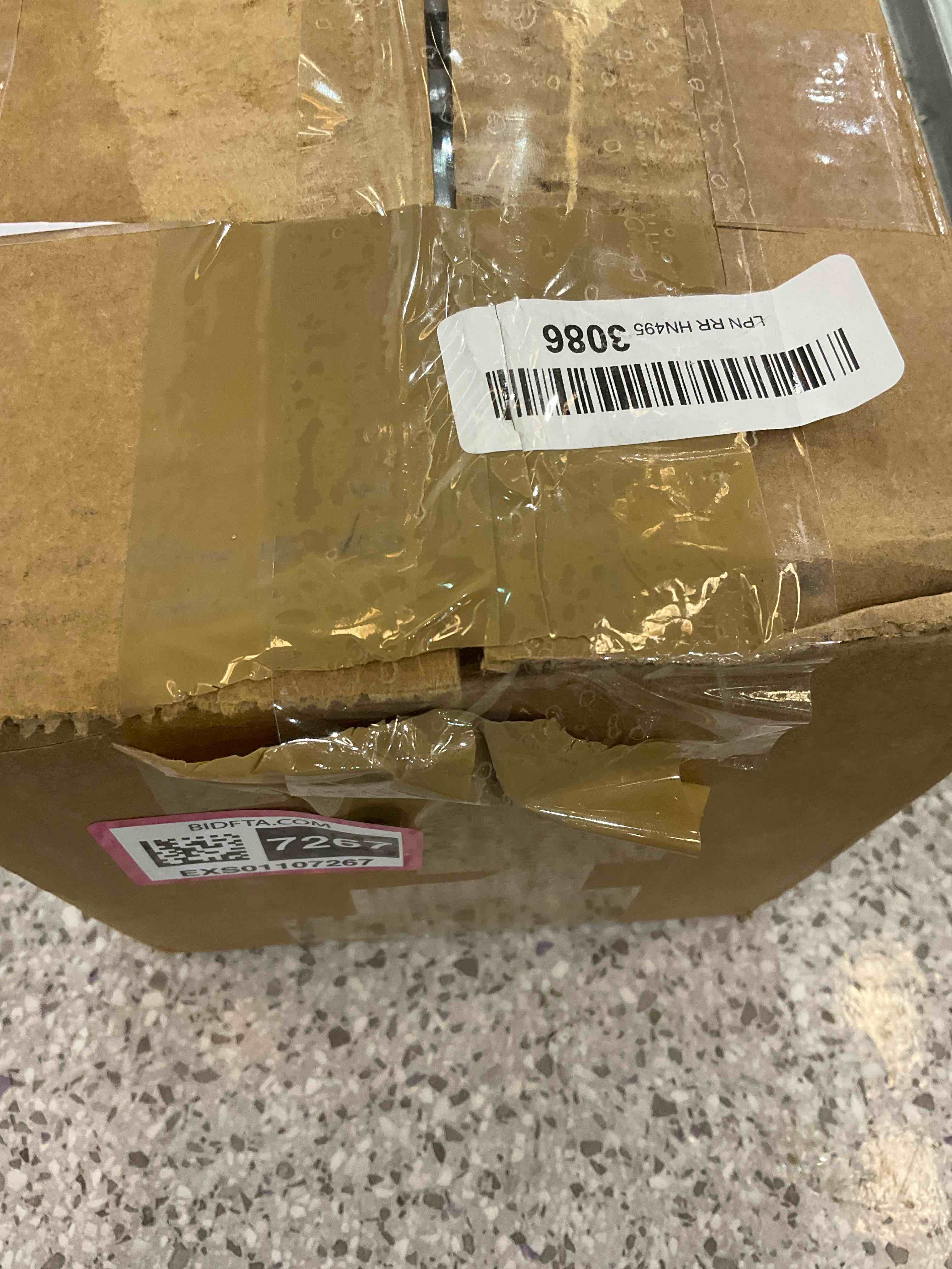 https://s3.amazonaws.com/lotting-images-prod/BargainHunt/EXS01107267_1707335976764.jpeg
