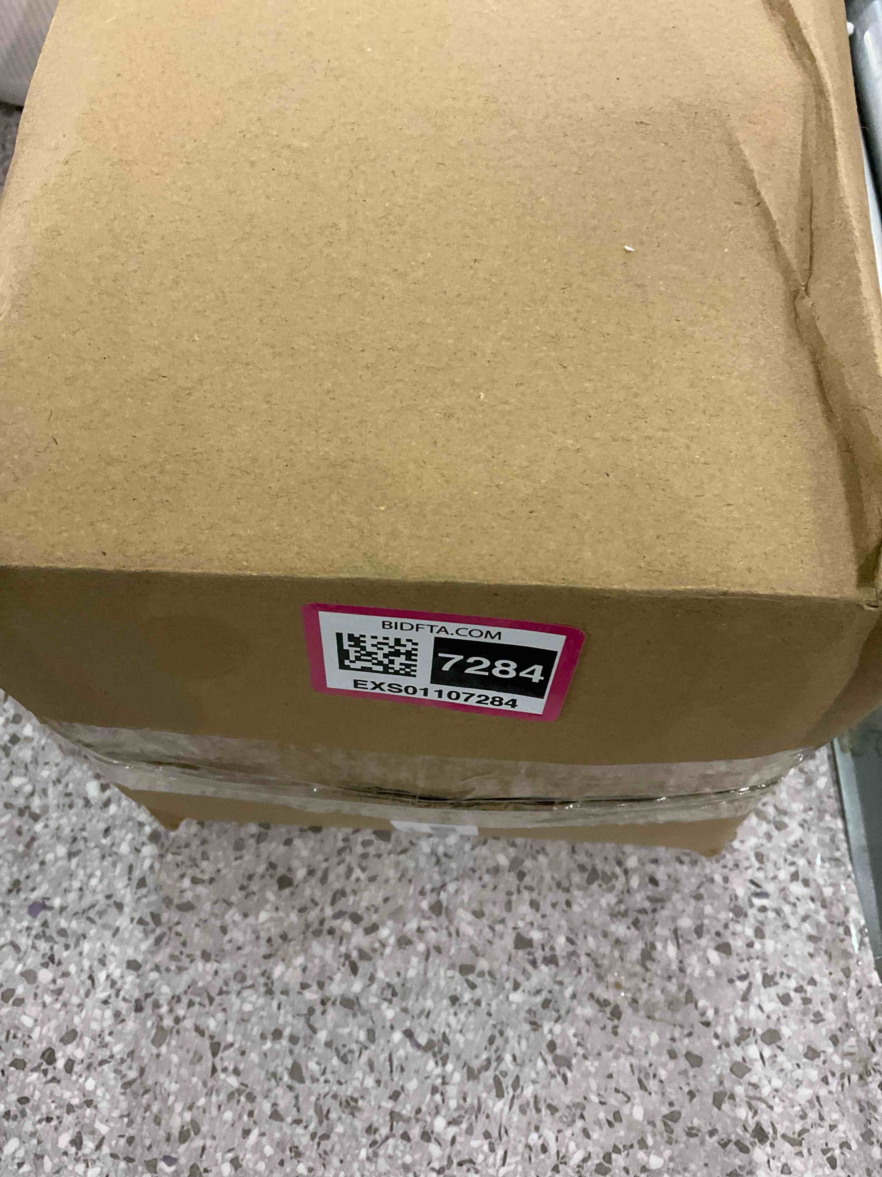 https://s3.amazonaws.com/lotting-images-prod/BargainHunt/EXS01107284_1707397200926.jpeg
