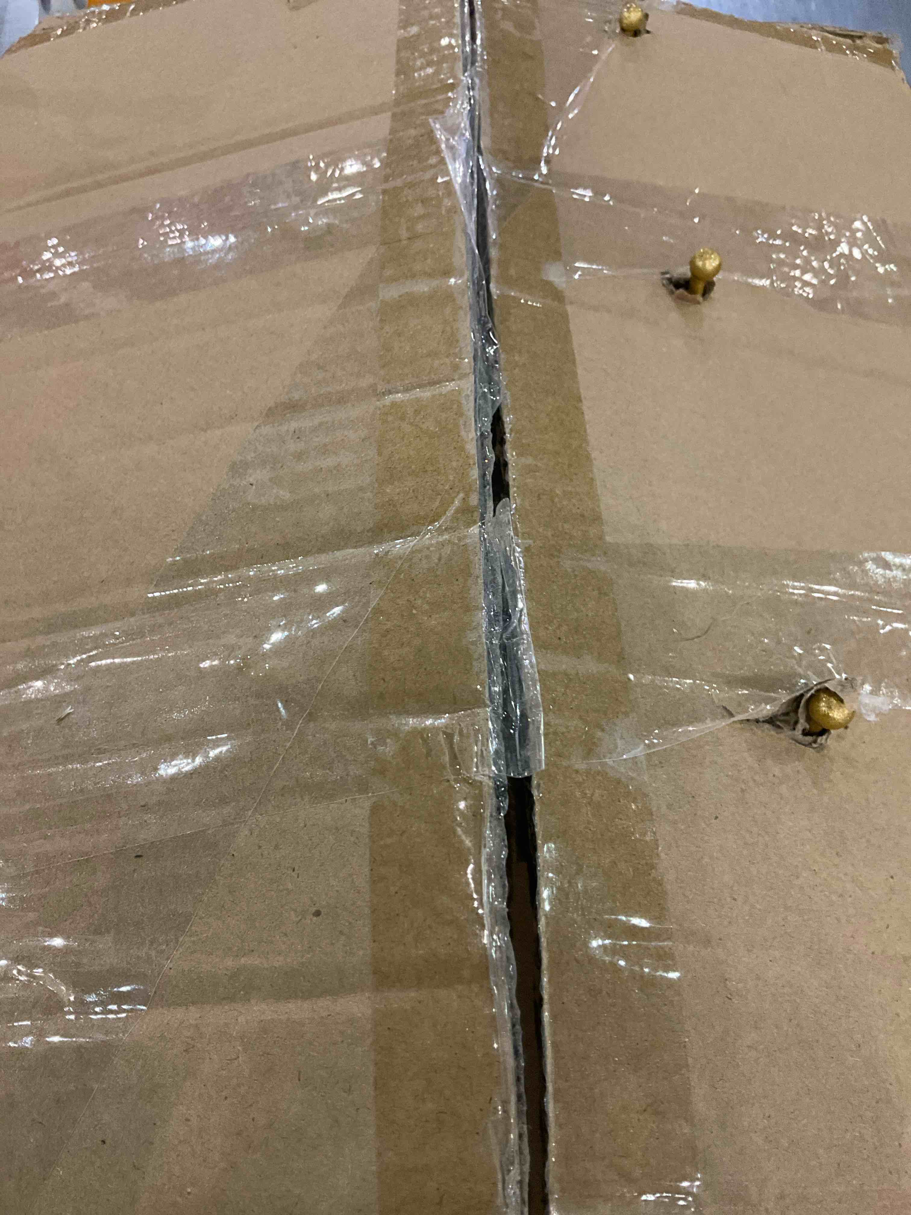 https://s3.amazonaws.com/lotting-images-prod/BargainHunt/EXS01107665_1708518934680.jpeg