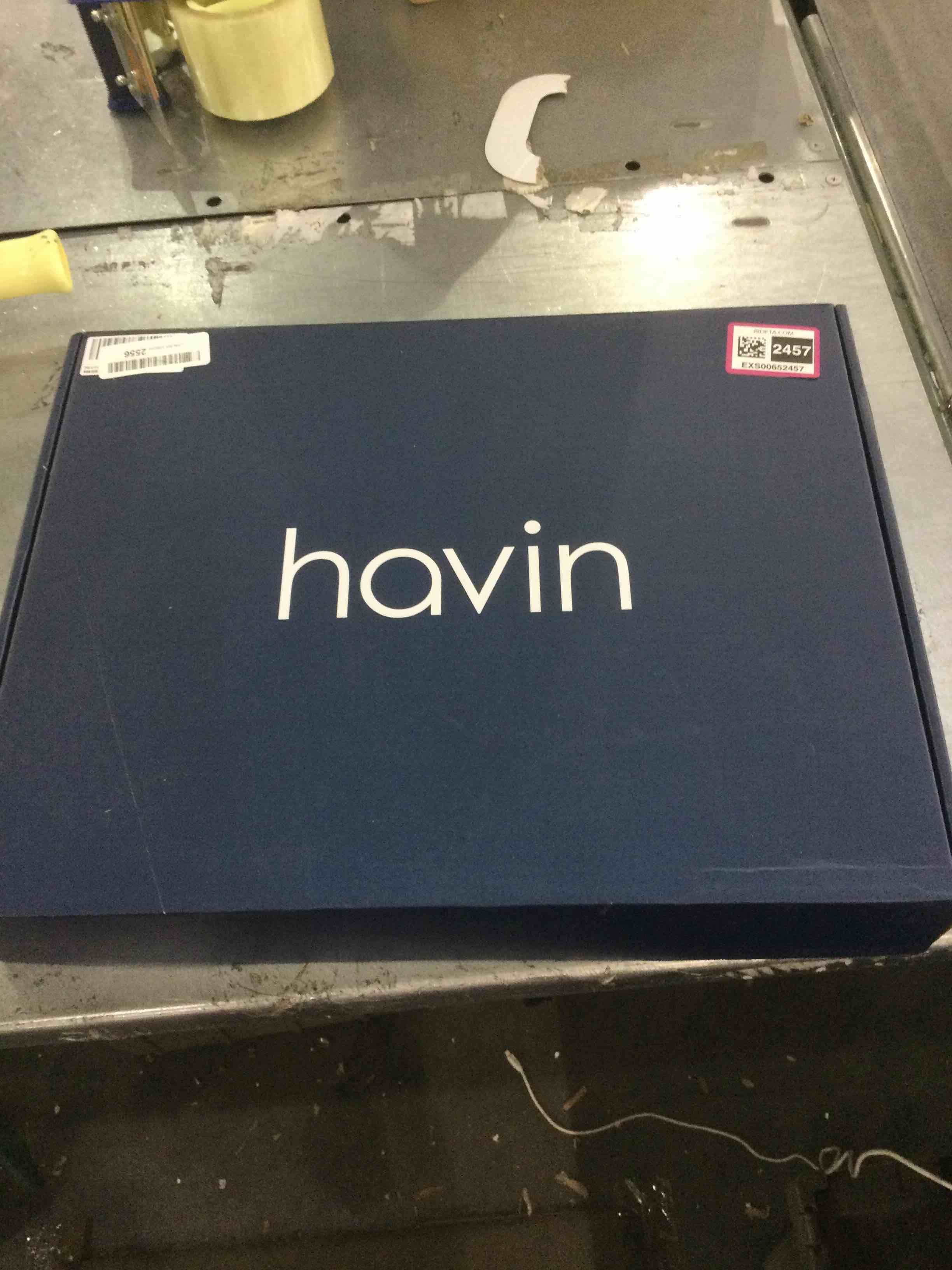 https://s3.amazonaws.com/lotting-images-prod/BargainHunt/EXS01109187_1706706485779.jpeg