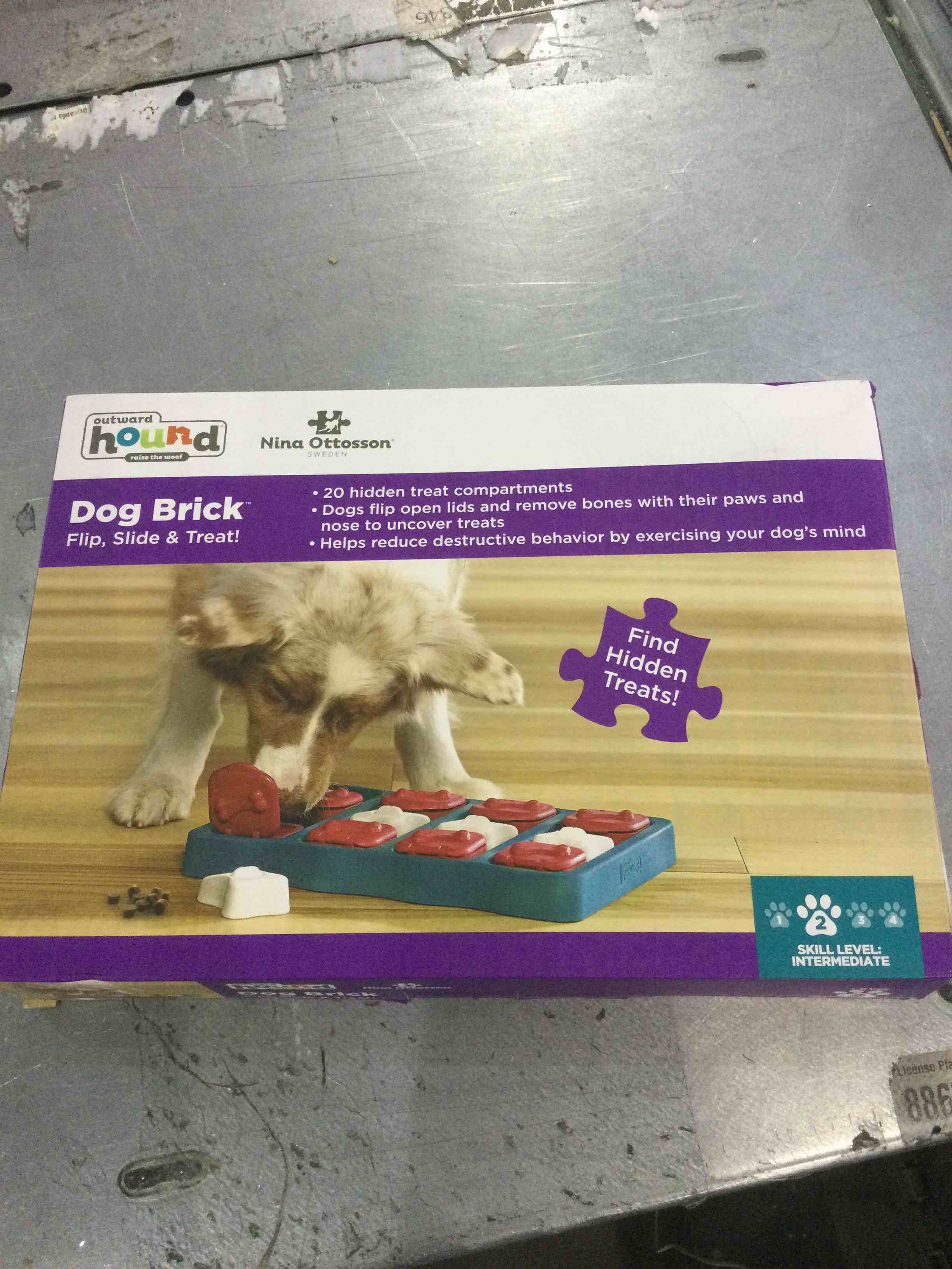 outward hound raise the roof dog brick flip slide treat