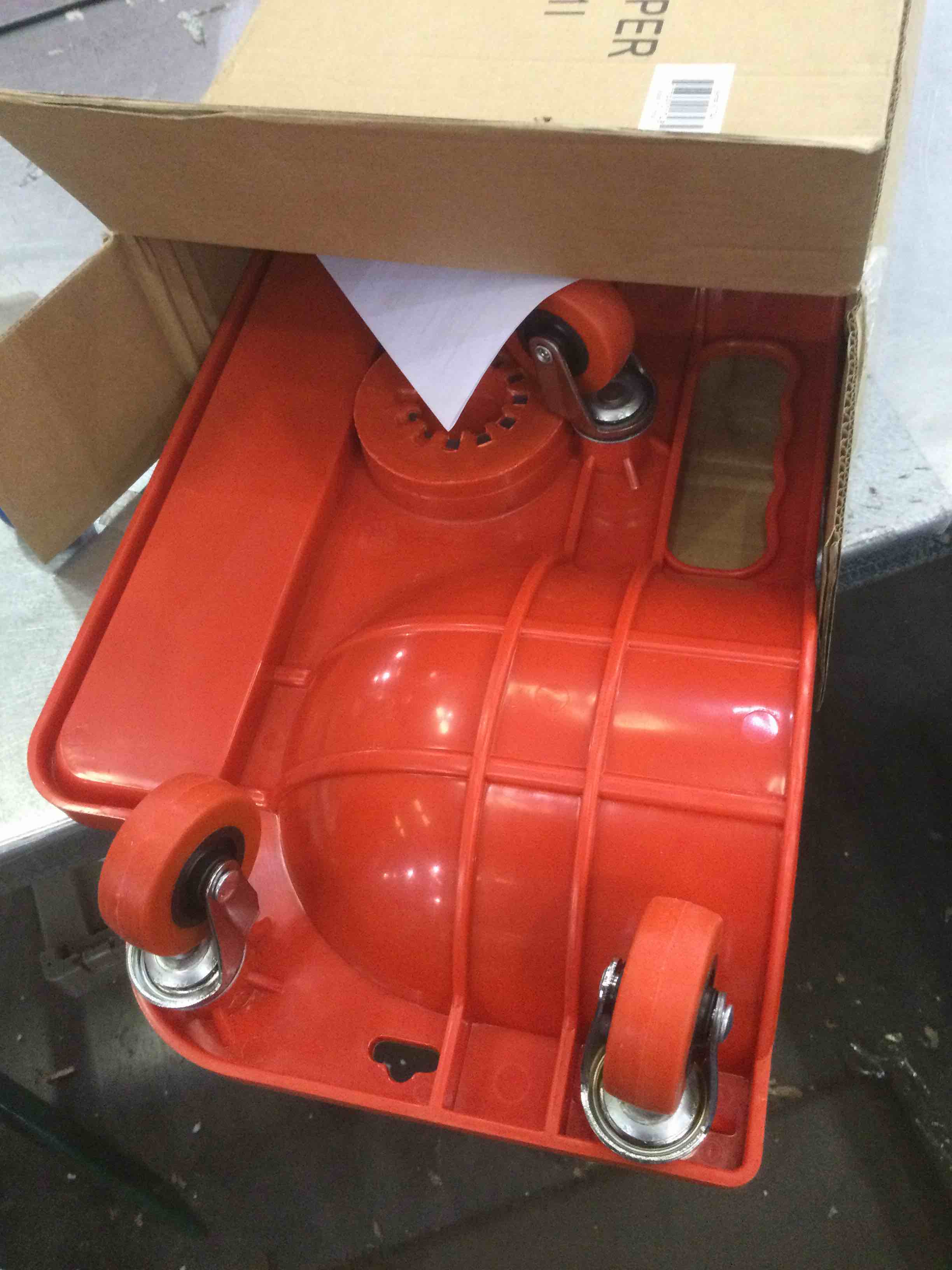 https://s3.amazonaws.com/lotting-images-prod/BargainHunt/EXS01109479_1706805484884.jpeg