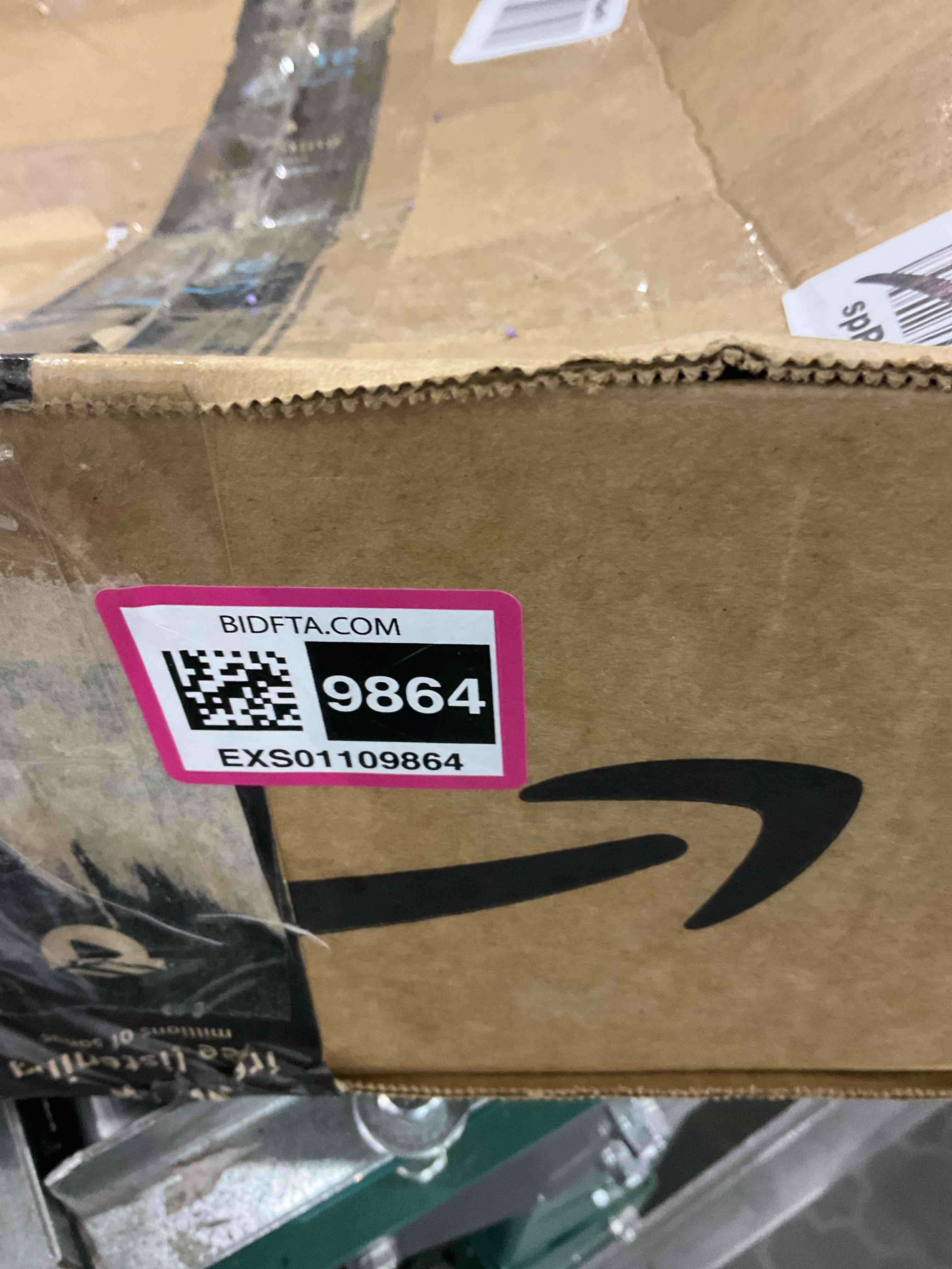 https://s3.amazonaws.com/lotting-images-prod/BargainHunt/EXS01109864_1710766363254.jpeg