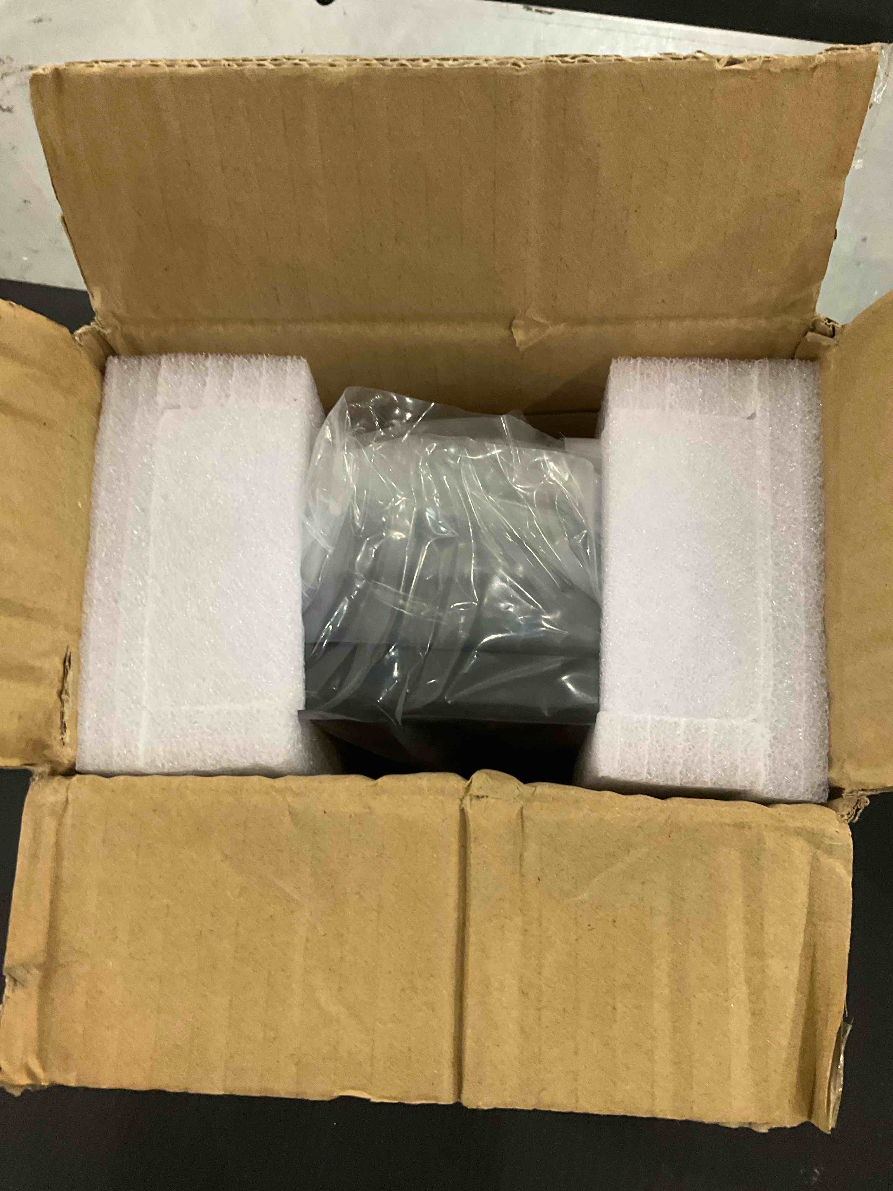 https://s3.amazonaws.com/lotting-images-prod/BargainHunt/EXS01109931_1710933499215.jpeg
