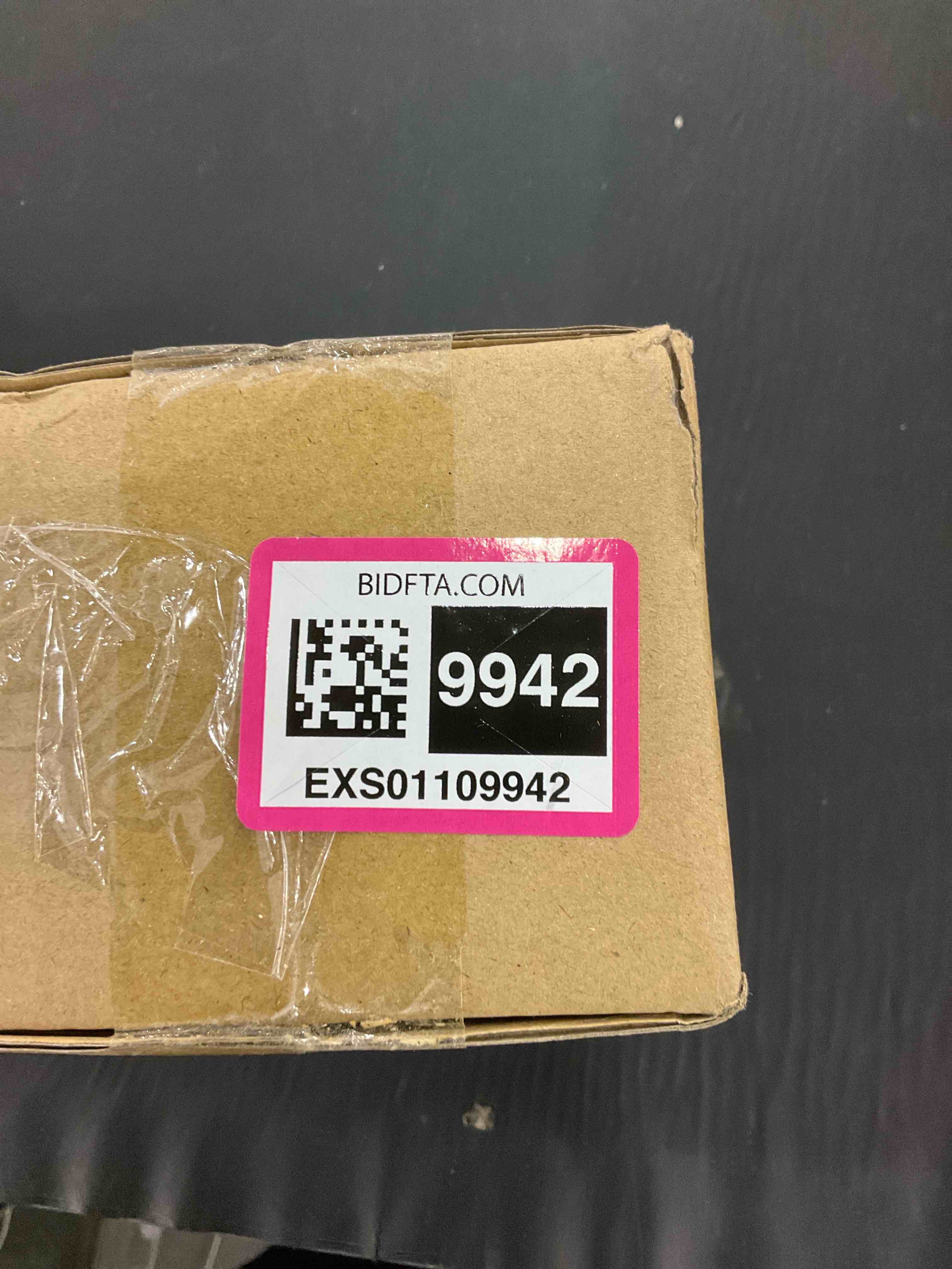 https://s3.amazonaws.com/lotting-images-prod/BargainHunt/EXS01109942_1710934445089.jpeg