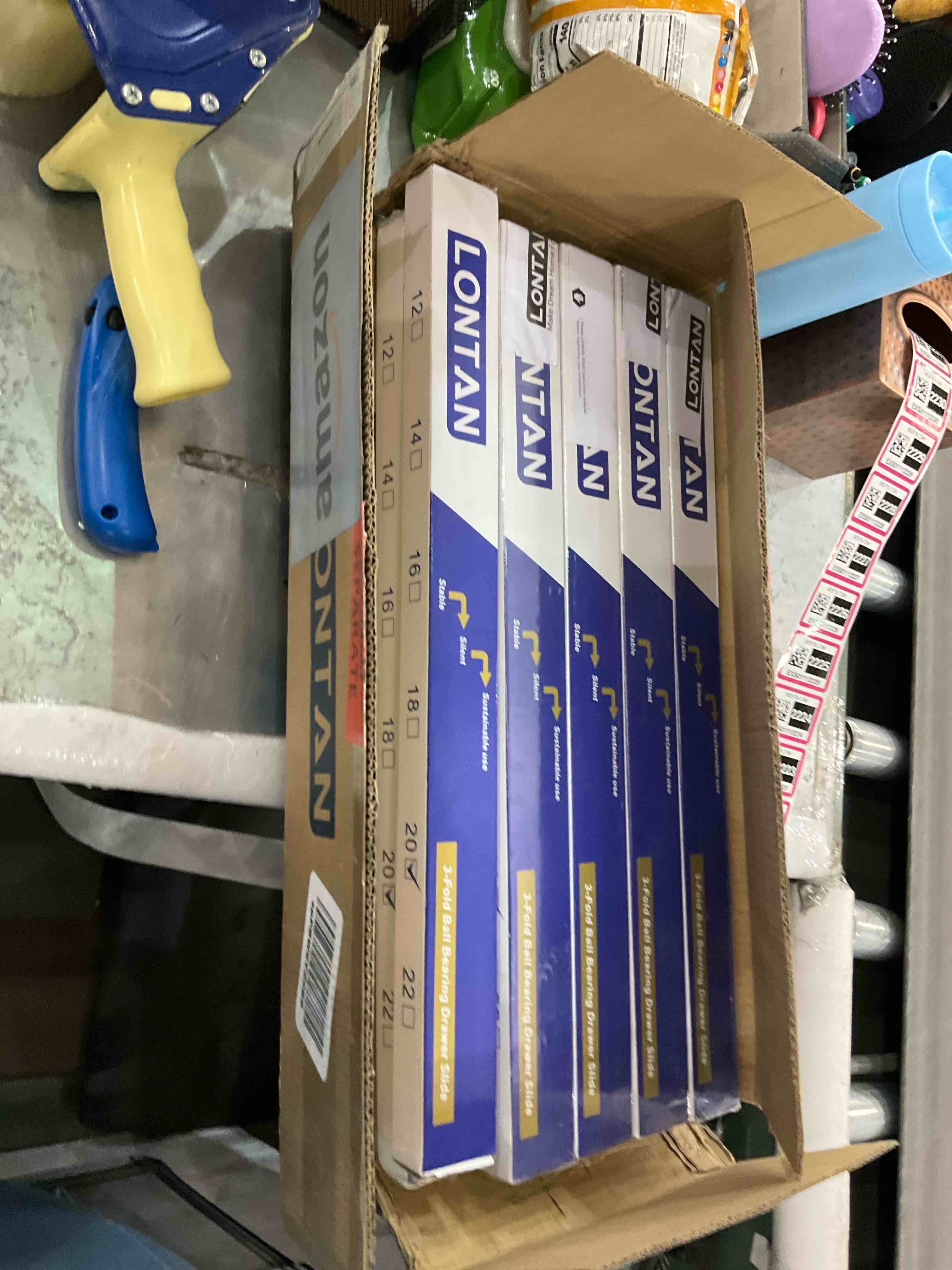 https://s3.amazonaws.com/lotting-images-prod/BargainHunt/EXS01112219_1710529214441.jpeg