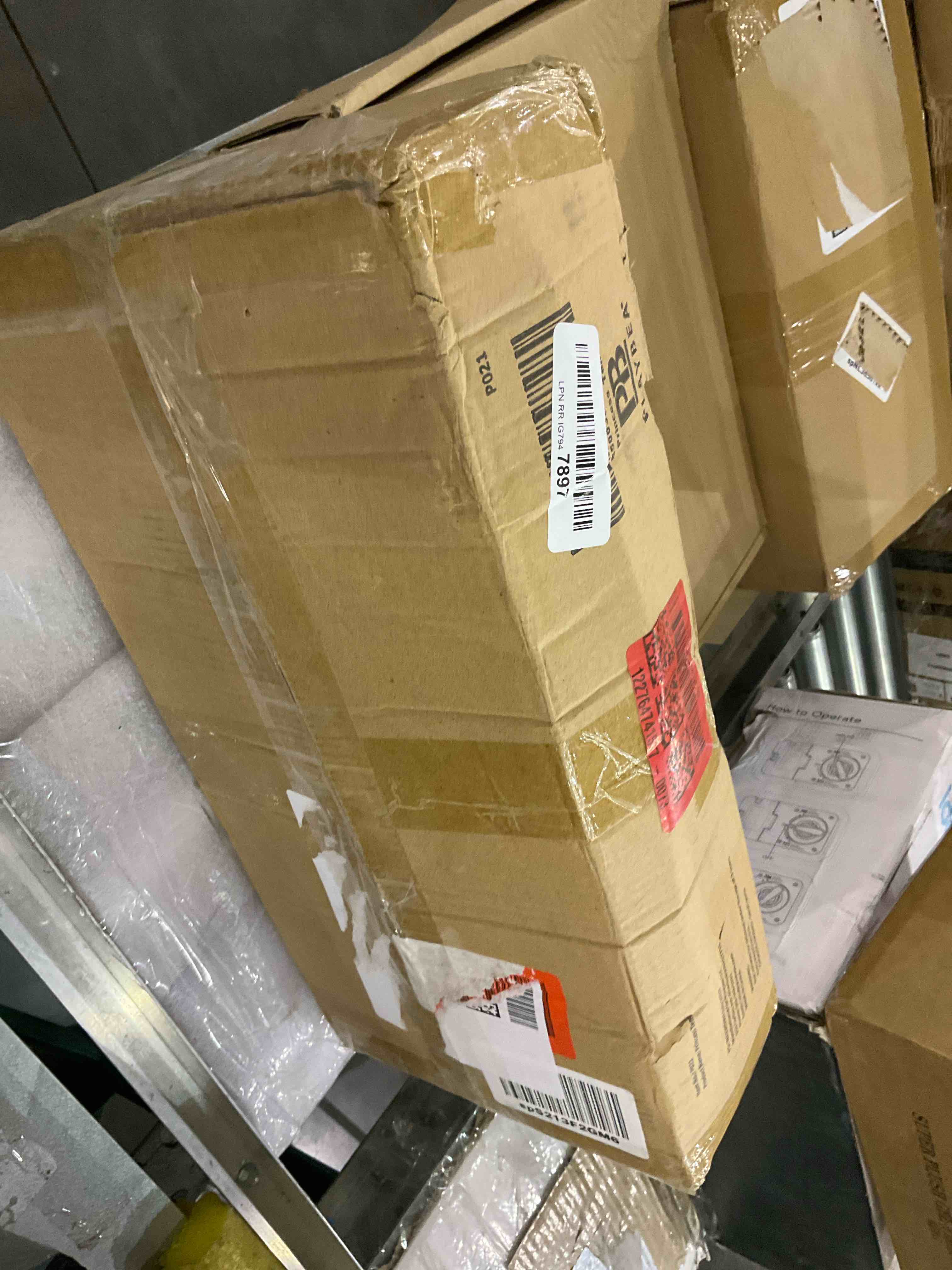 https://s3.amazonaws.com/lotting-images-prod/BargainHunt/EXS01112363_1710934178613.jpeg