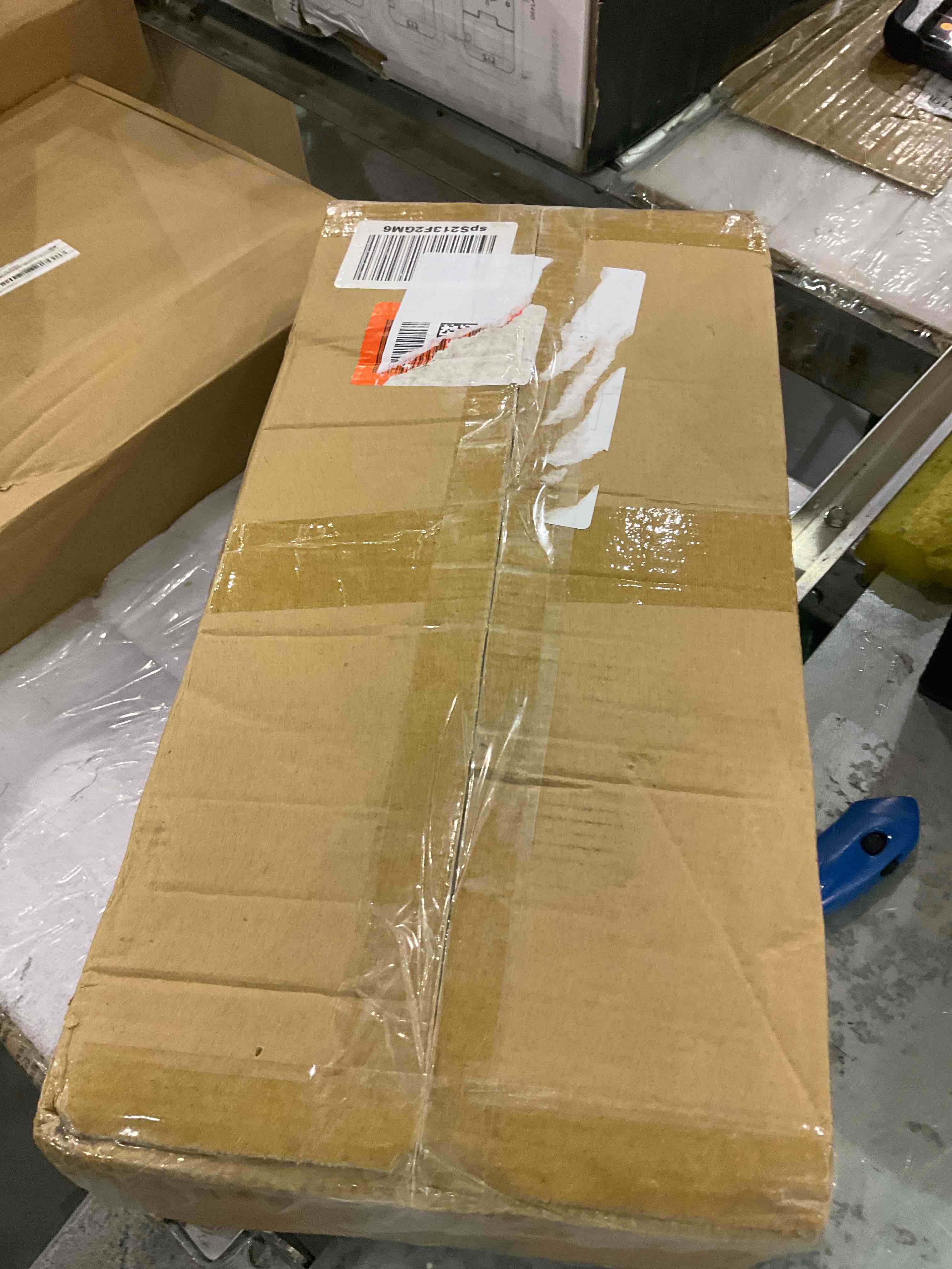https://s3.amazonaws.com/lotting-images-prod/BargainHunt/EXS01112363_1710934187427.jpeg