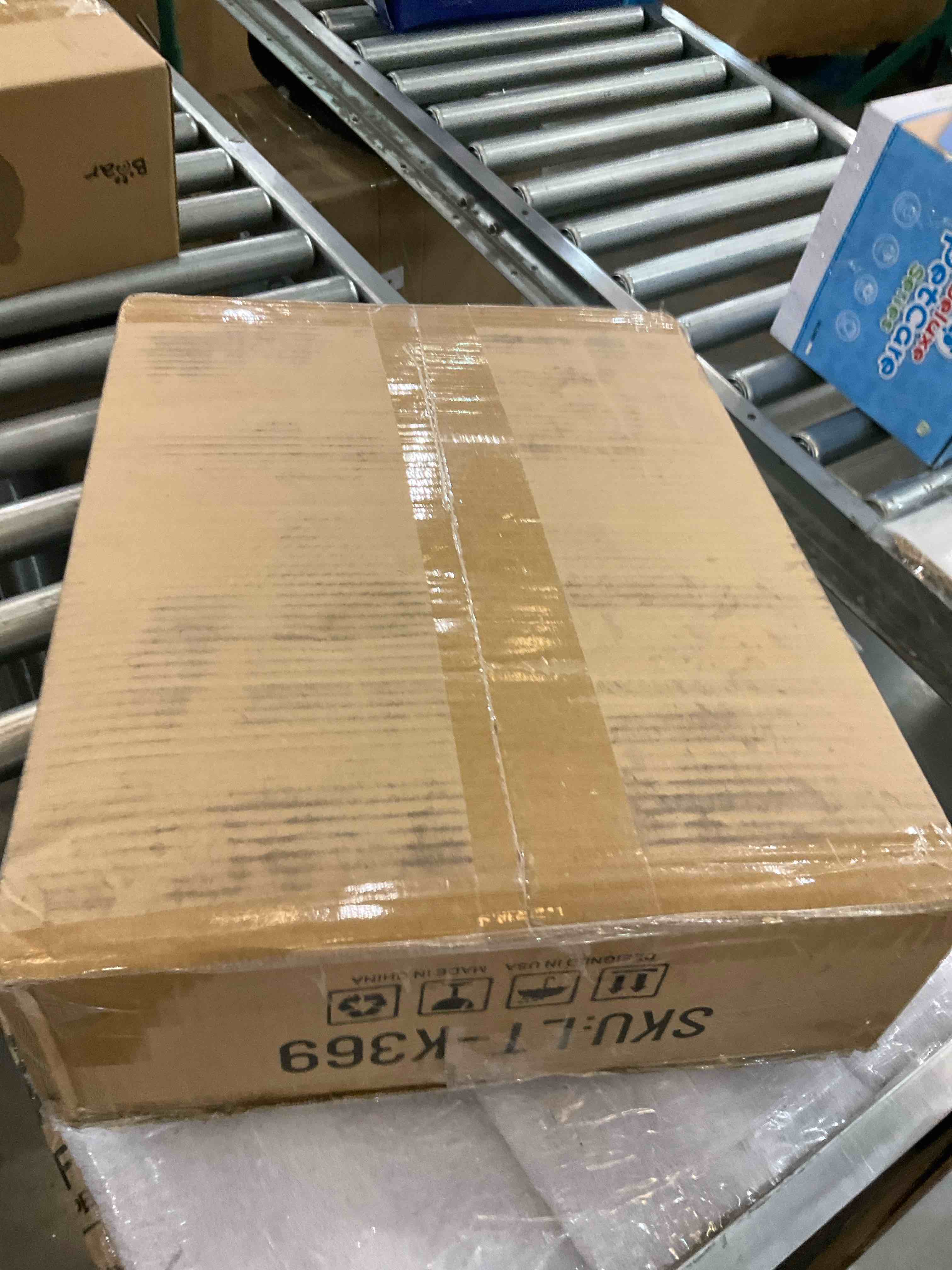 https://s3.amazonaws.com/lotting-images-prod/BargainHunt/EXS01112409_1710949228507.jpeg