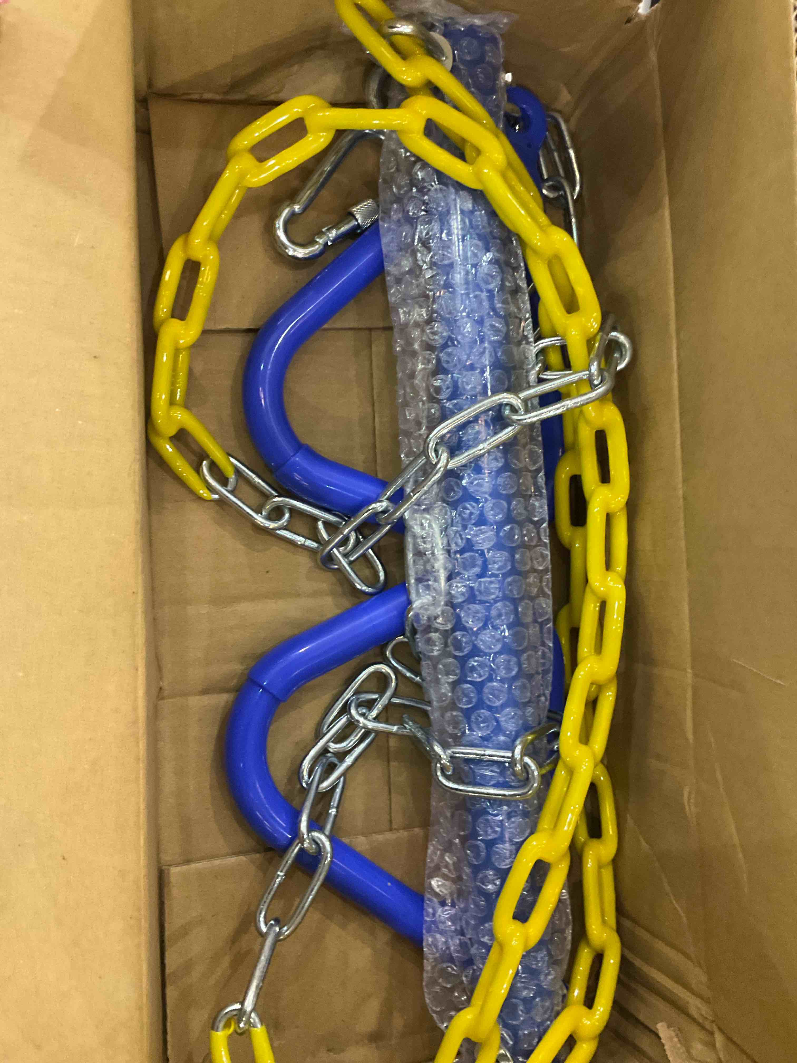 https://s3.amazonaws.com/lotting-images-prod/BargainHunt/EXS01112468_1711477902422.jpeg