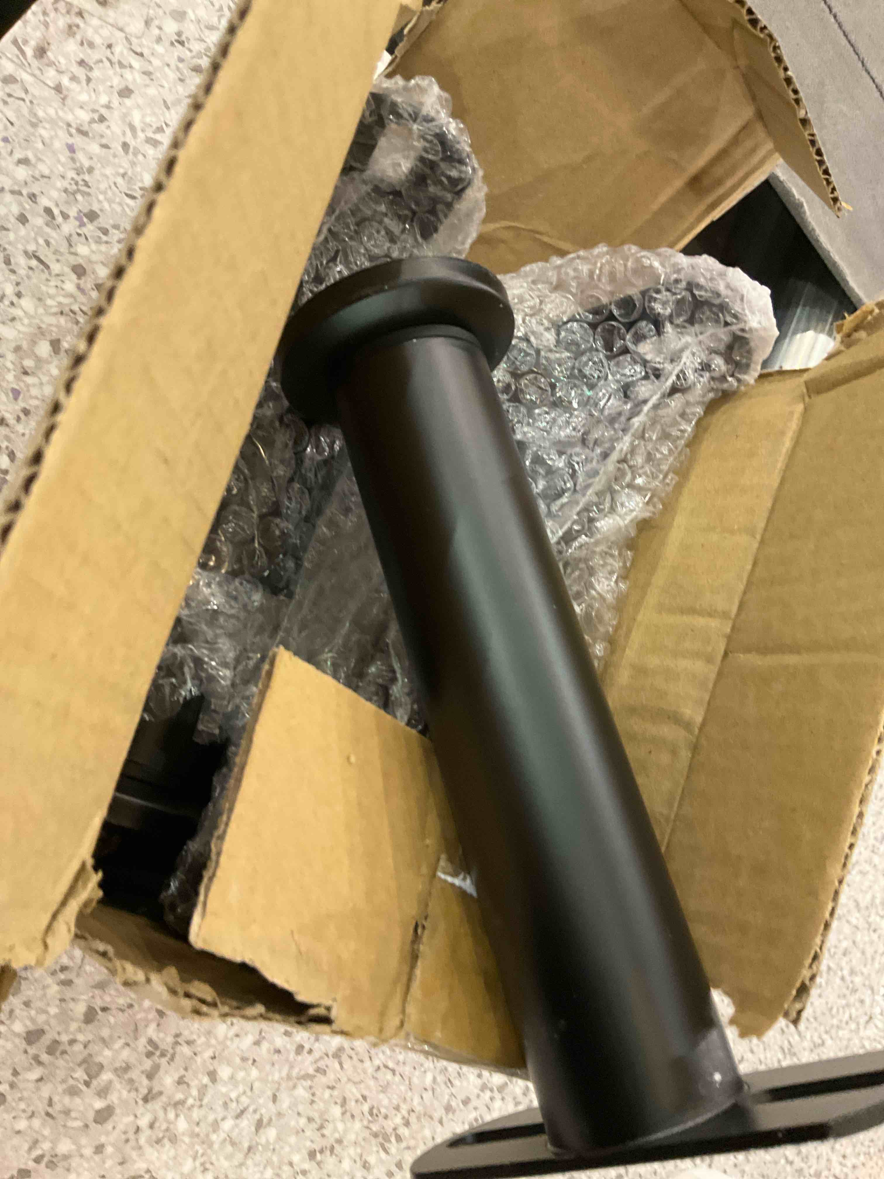 https://s3.amazonaws.com/lotting-images-prod/BargainHunt/EXS01112471_1711478442143.jpeg