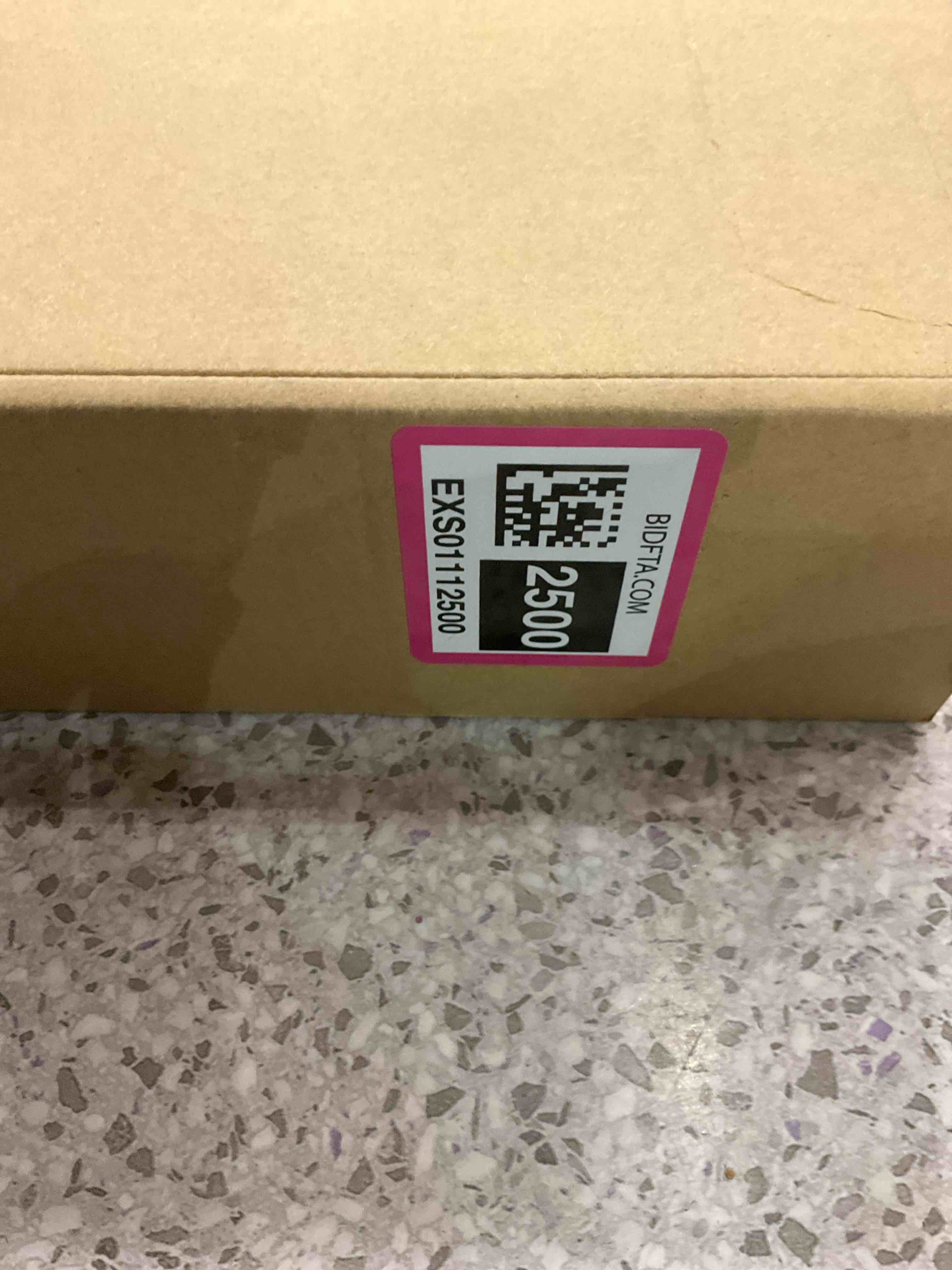 https://s3.amazonaws.com/lotting-images-prod/BargainHunt/EXS01112500_1711542618858.jpeg