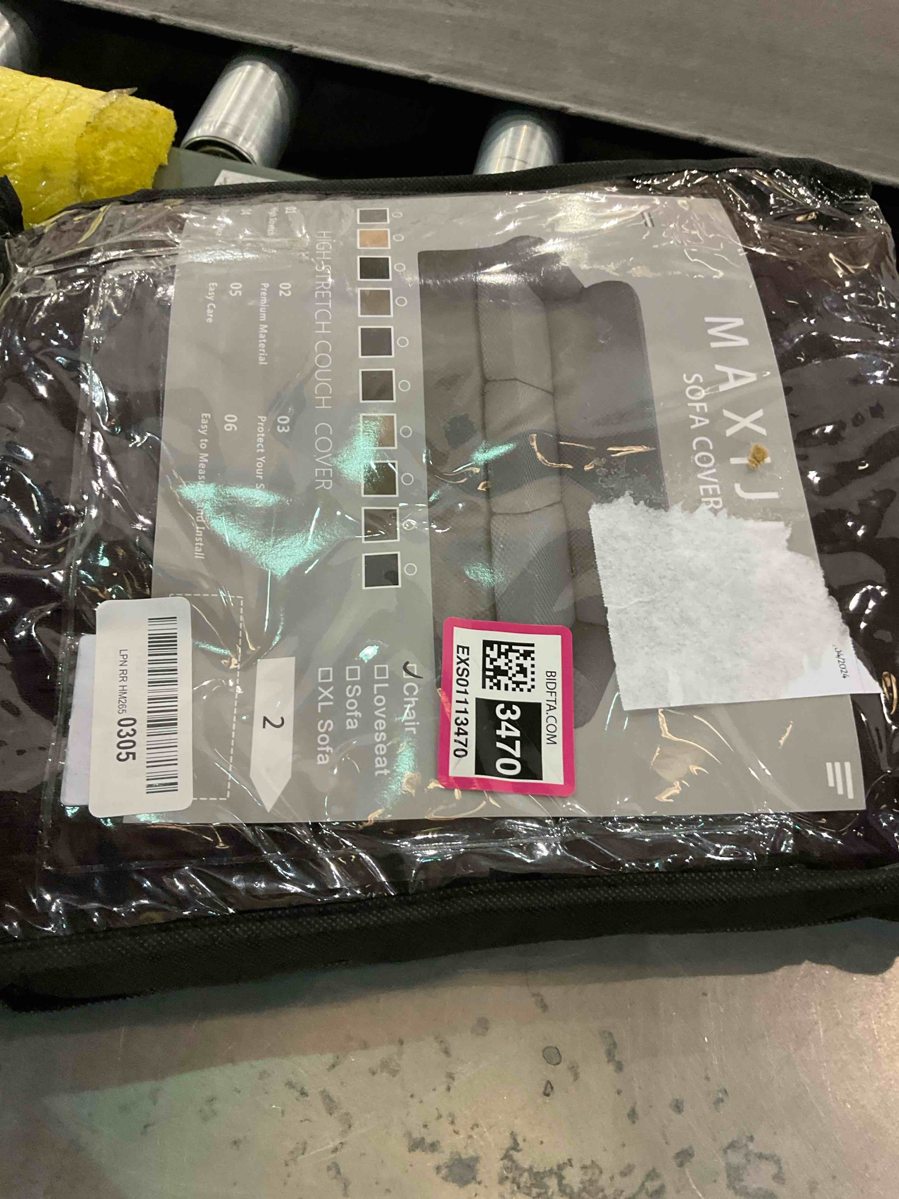 https://s3.amazonaws.com/lotting-images-prod/BargainHunt/EXS01113470_1706550336750.jpeg