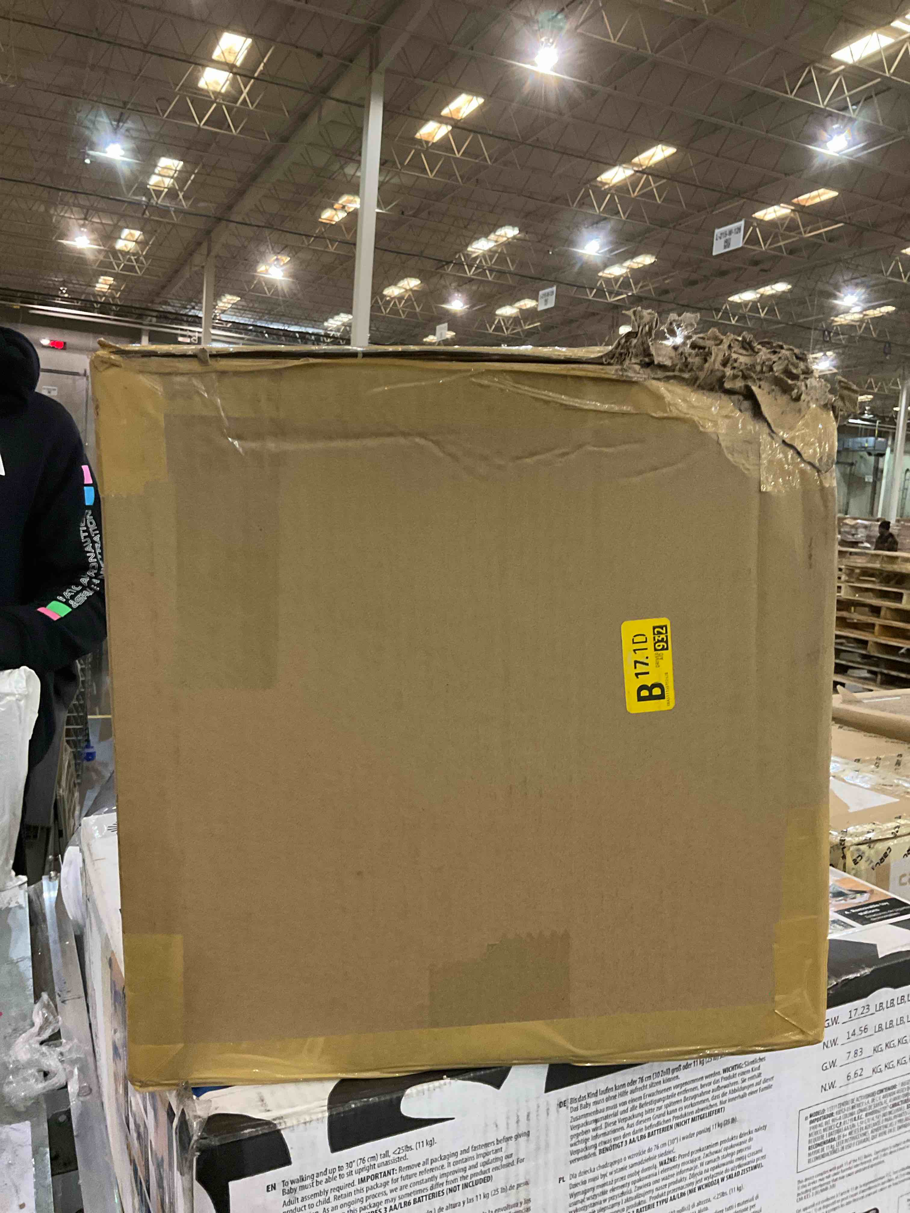 PetSafe Automatic Tennis Ball Launcher – Interactive Dog Ball Thrower – Adjustable Range – Motion Sensor – Indoor & Outdoor Toy – A/C Power or Batteries – Fetch Machine for Small to Large Dogs , Gray