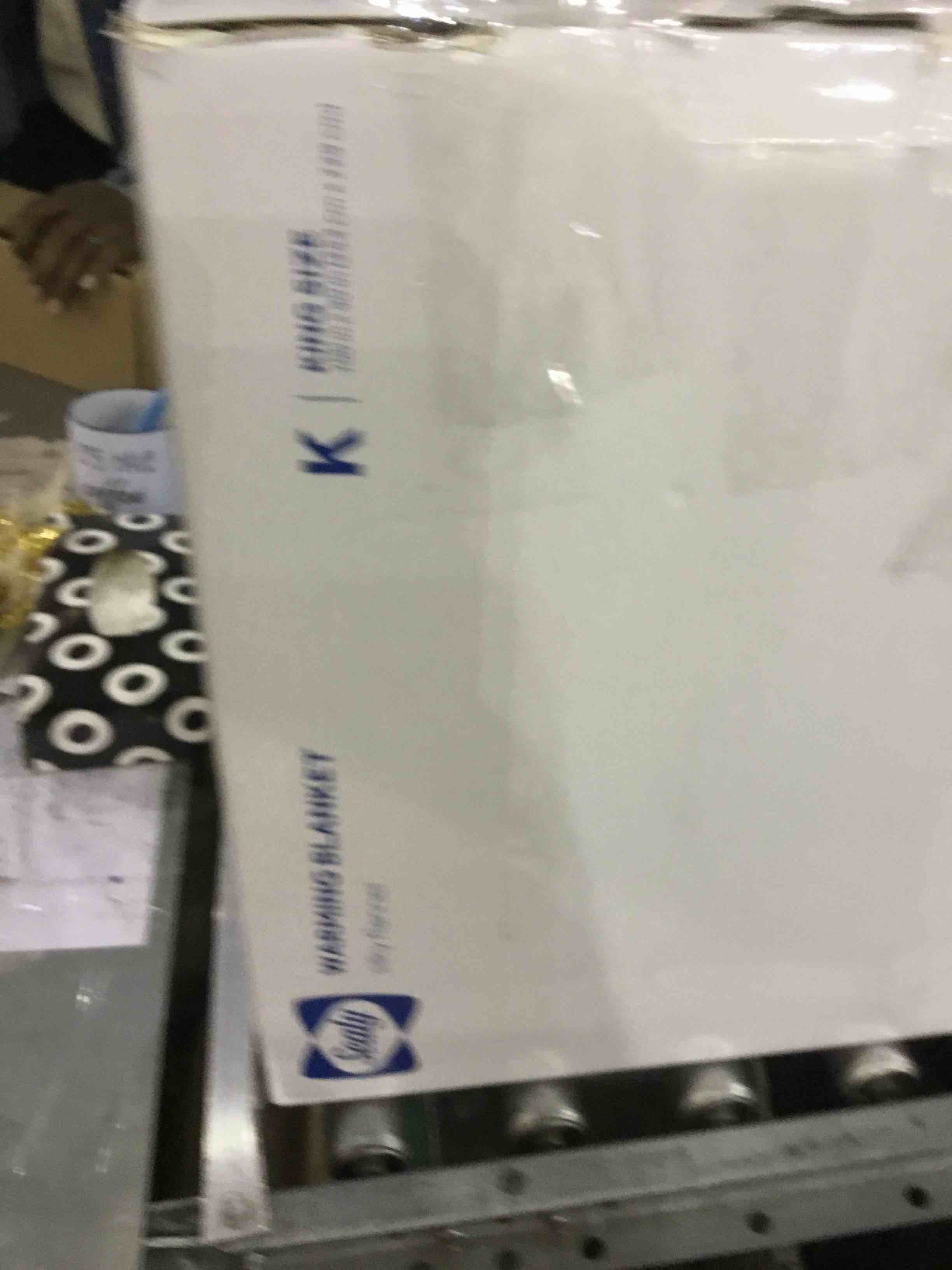 https://s3.amazonaws.com/lotting-images-prod/BargainHunt/EXS01114217_1708003141391.jpeg