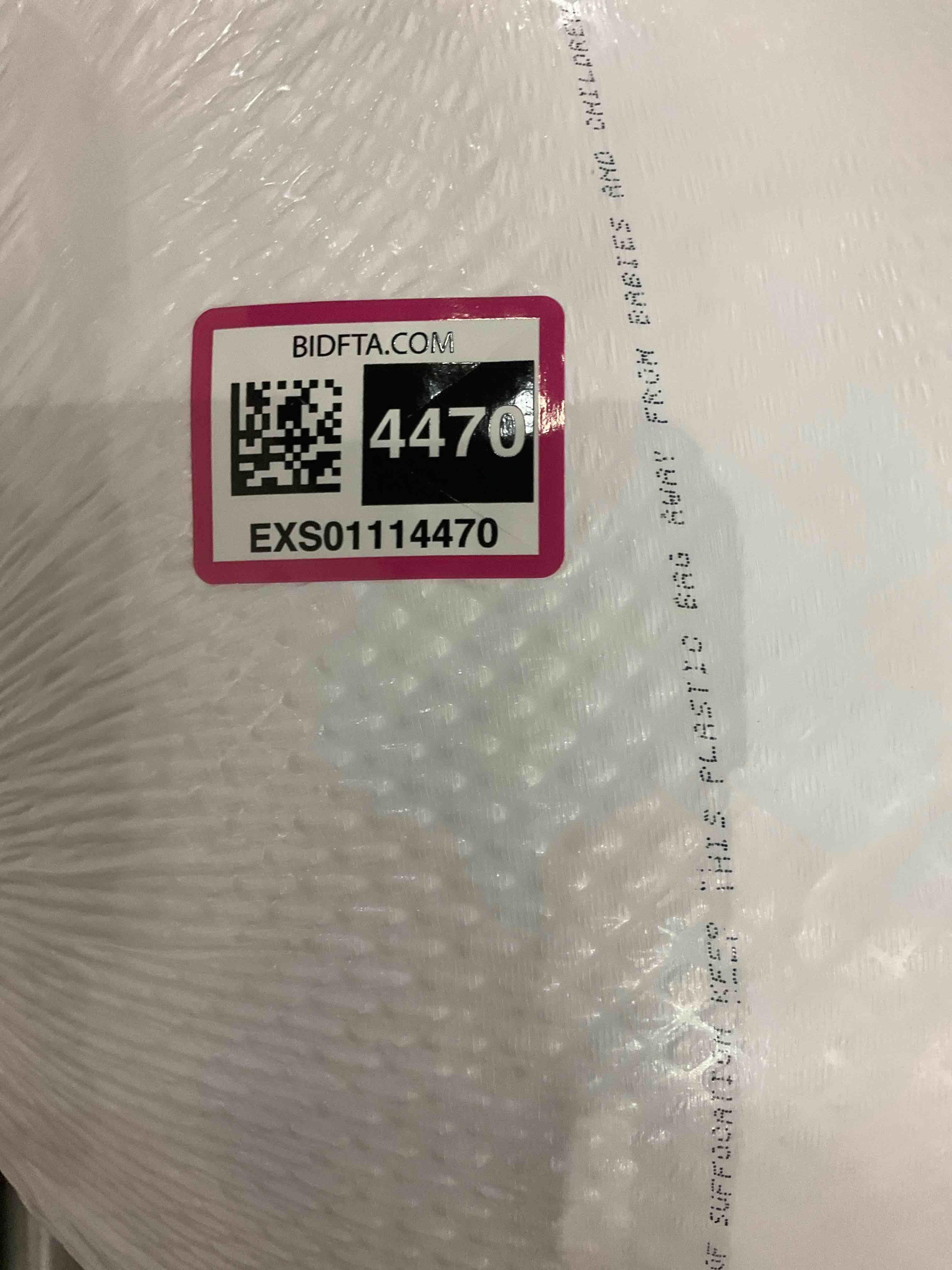 https://s3.amazonaws.com/lotting-images-prod/BargainHunt/EXS01114470_1708518554696.jpeg