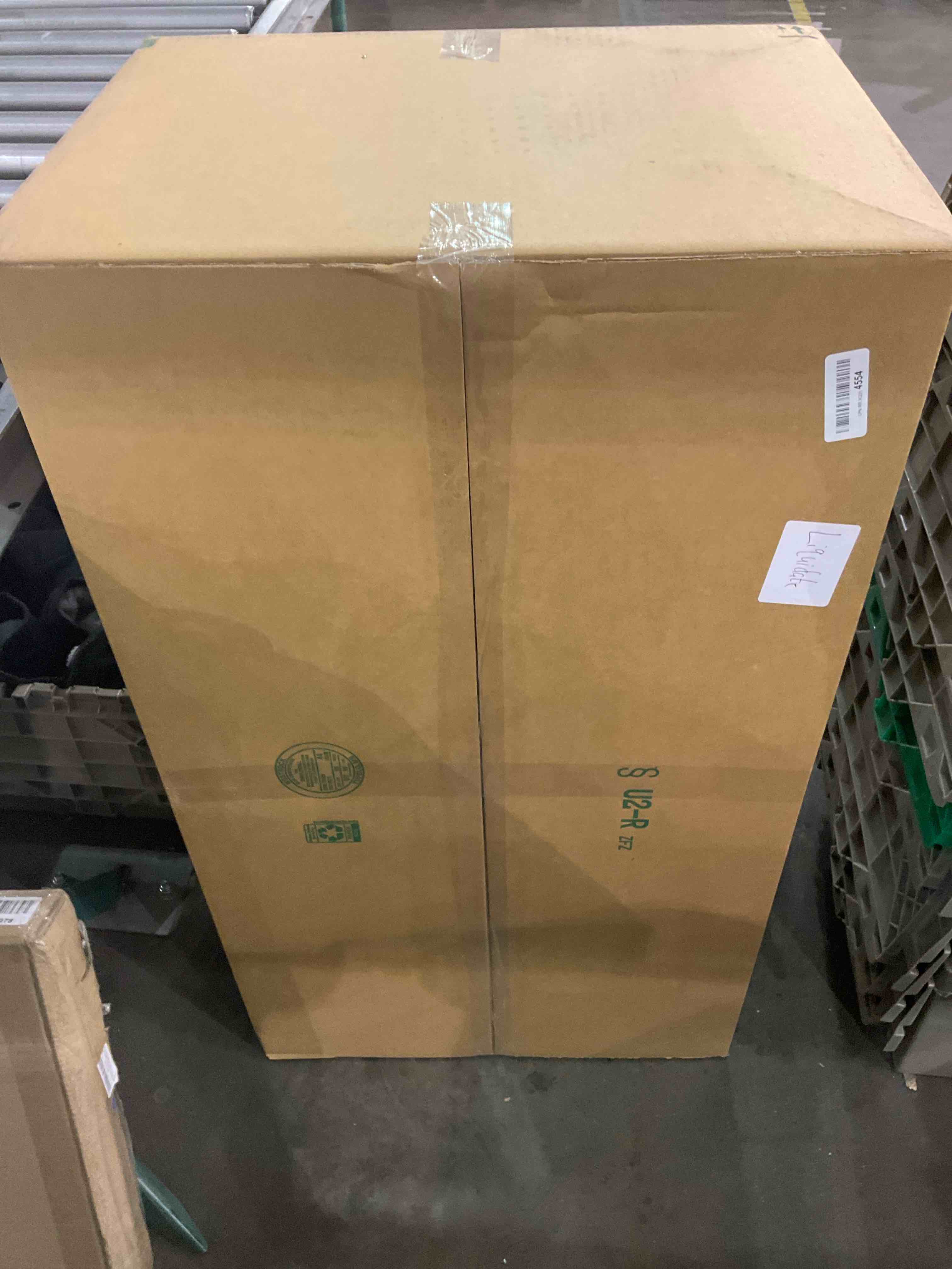https://s3.amazonaws.com/lotting-images-prod/BargainHunt/EXS01114471_1708518657212.jpeg