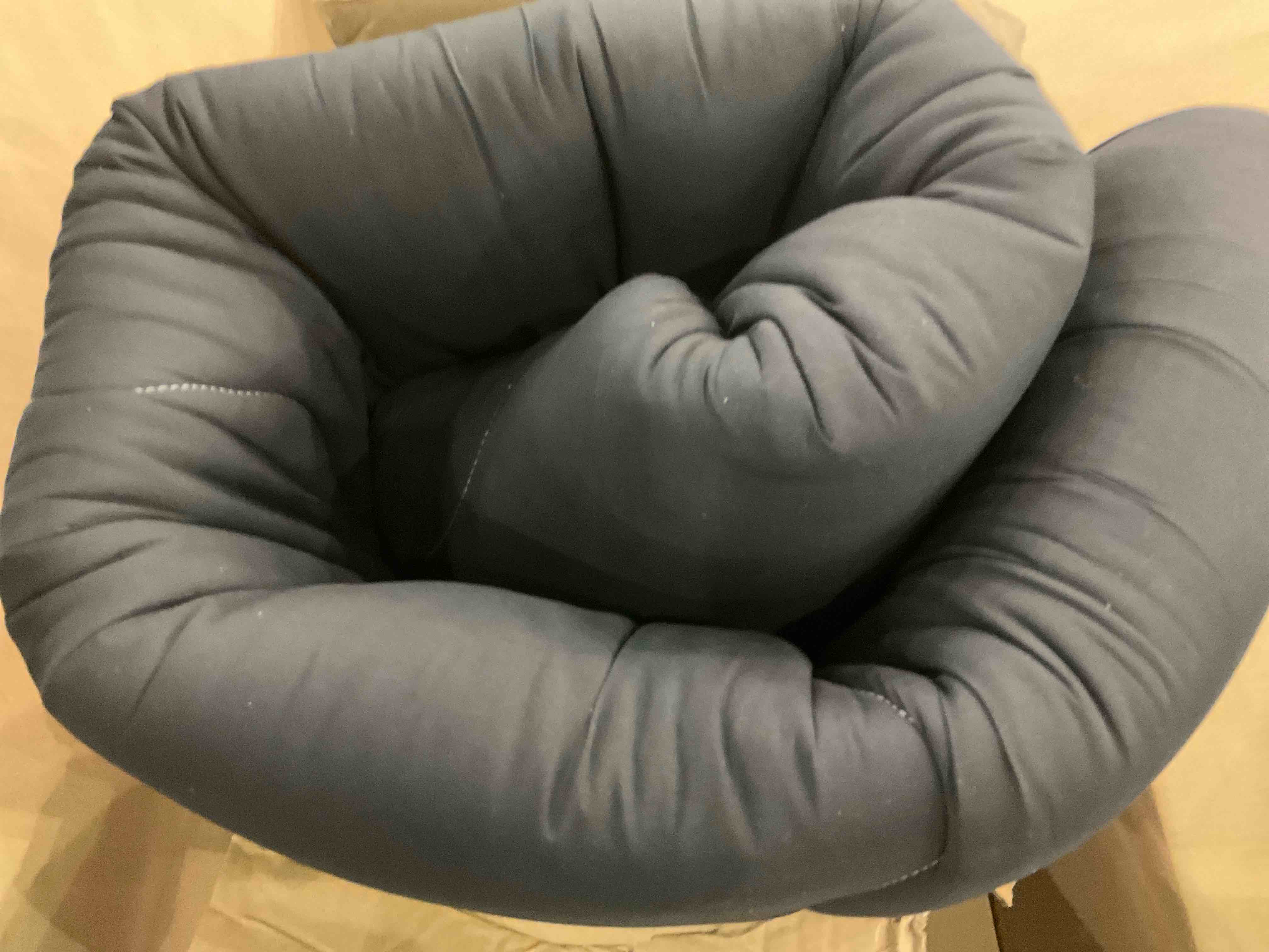 https://s3.amazonaws.com/lotting-images-prod/BargainHunt/EXS01114471_1708518723970.jpeg