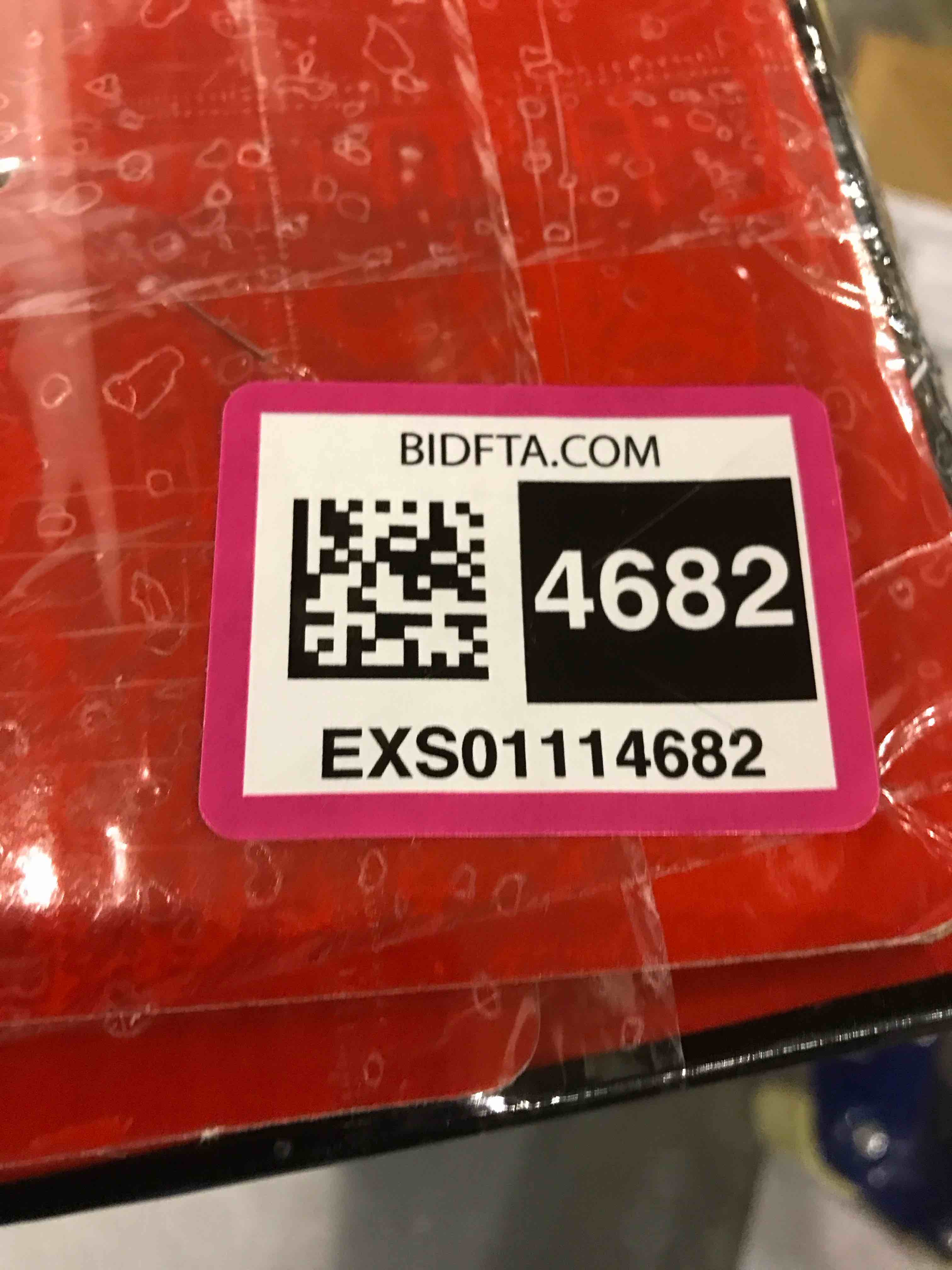 https://s3.amazonaws.com/lotting-images-prod/BargainHunt/EXS01114682_1707224844235.jpeg