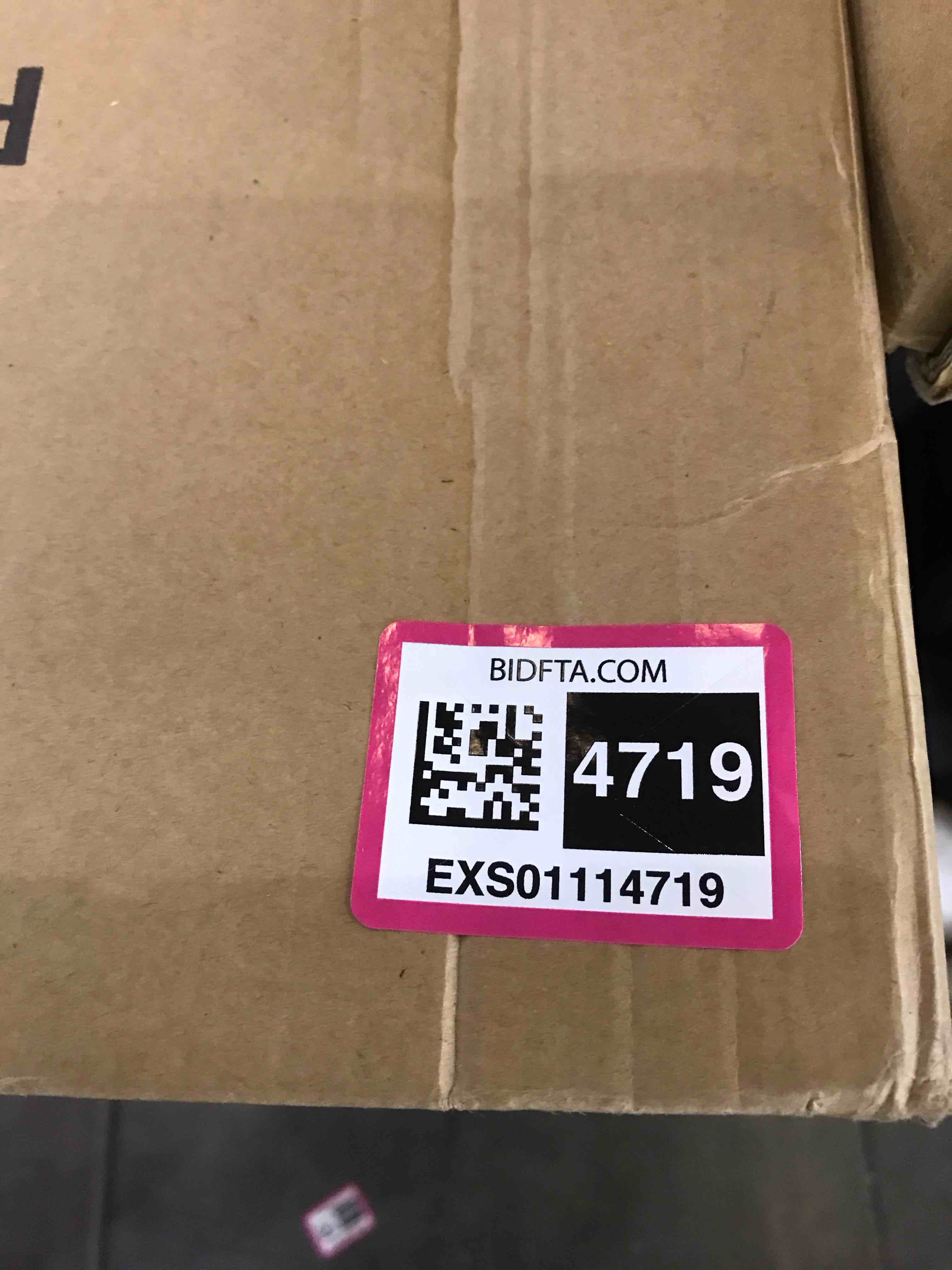 https://s3.amazonaws.com/lotting-images-prod/BargainHunt/EXS01114719_1707231572946.jpeg
