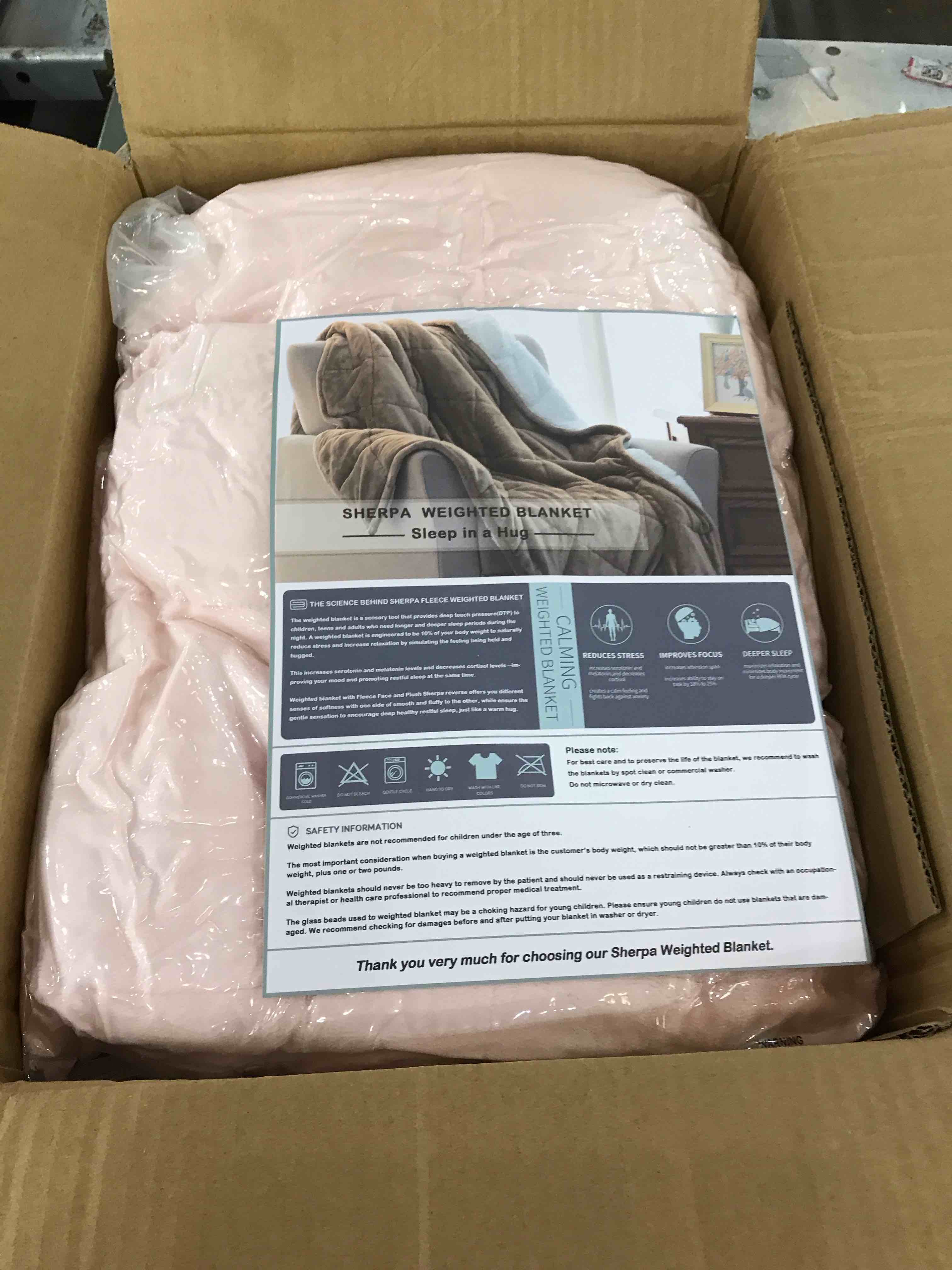 https://s3.amazonaws.com/lotting-images-prod/BargainHunt/EXS01114783_1707249505967.jpeg