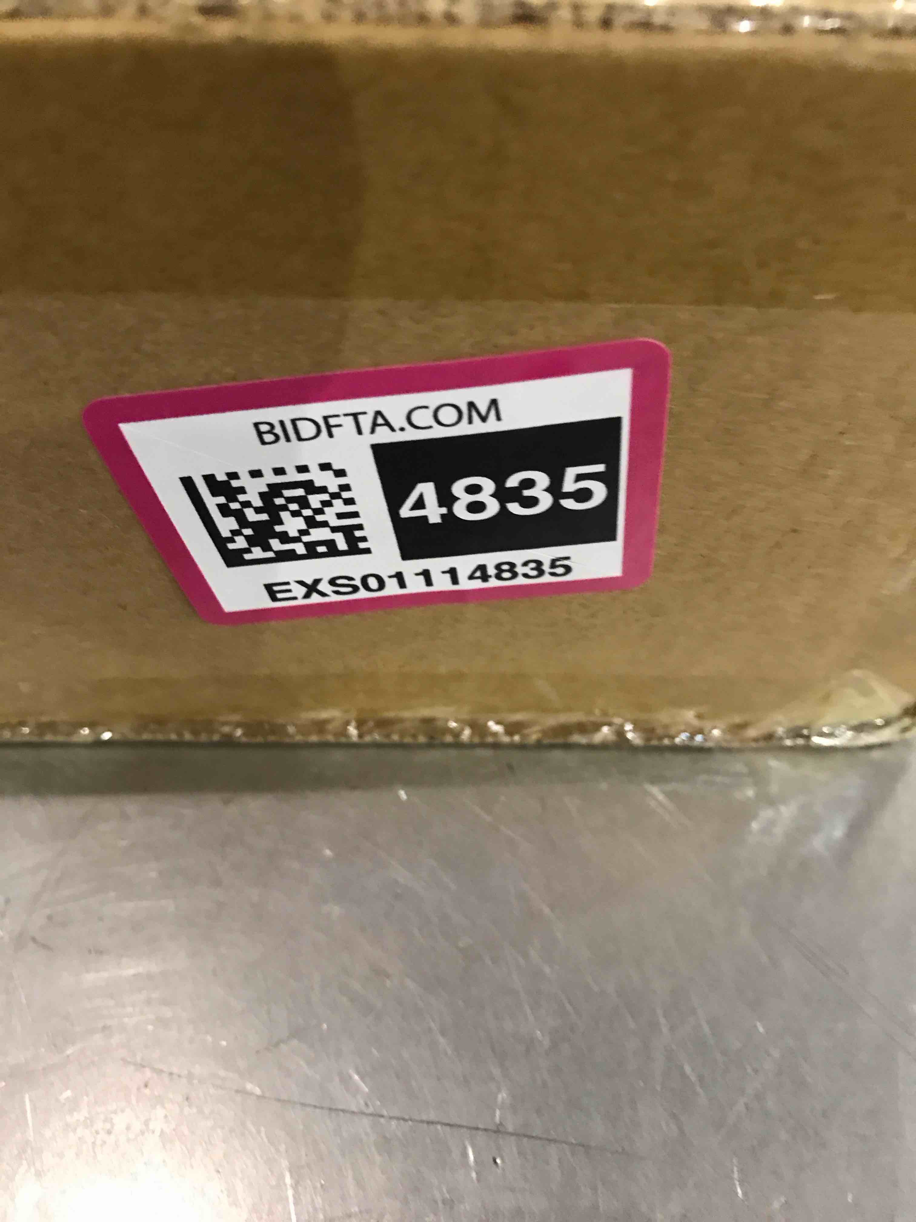 https://s3.amazonaws.com/lotting-images-prod/BargainHunt/EXS01114835_1707315774863.jpeg