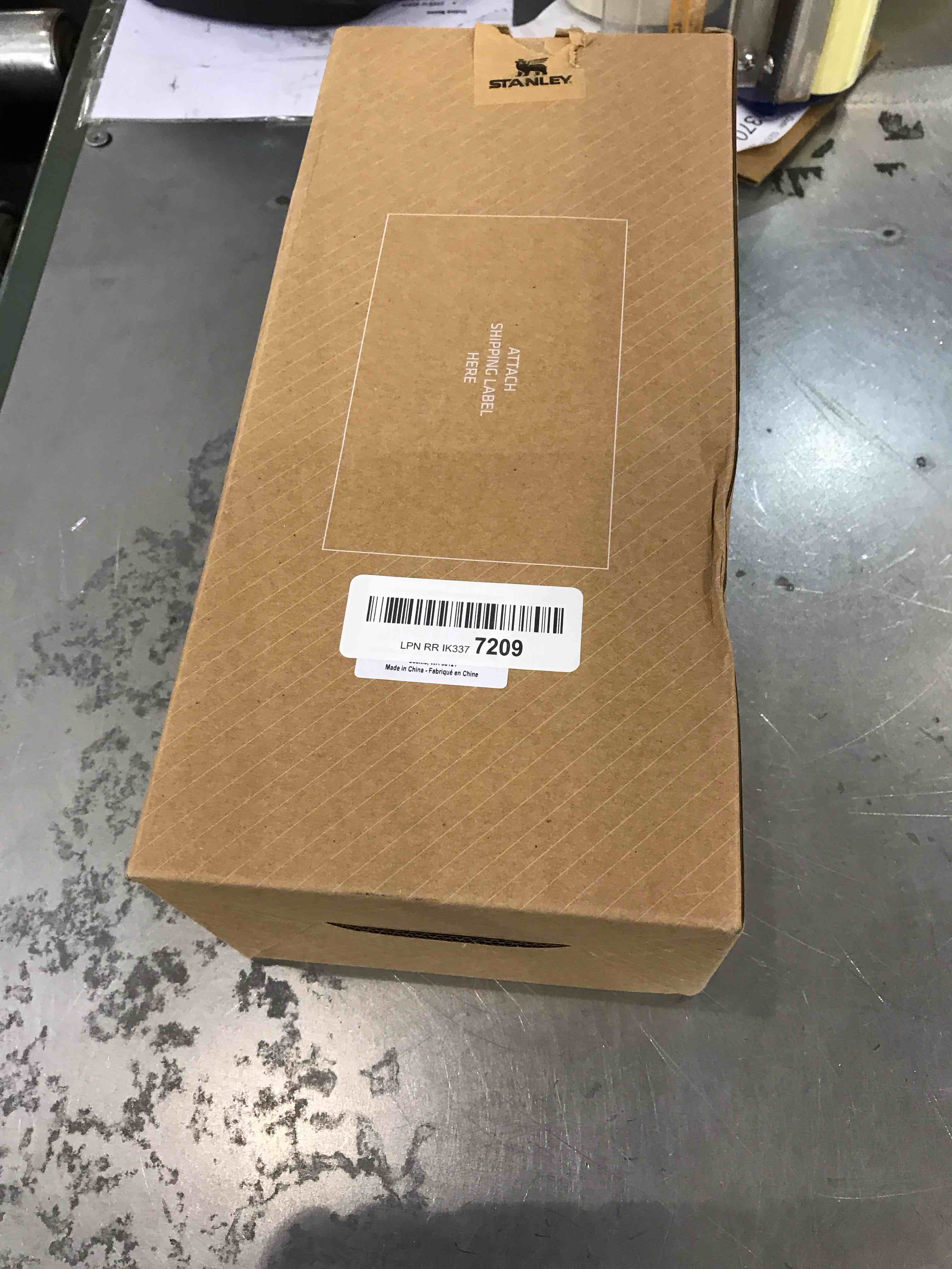 https://s3.amazonaws.com/lotting-images-prod/BargainHunt/EXS01114861_1707318206390.jpeg