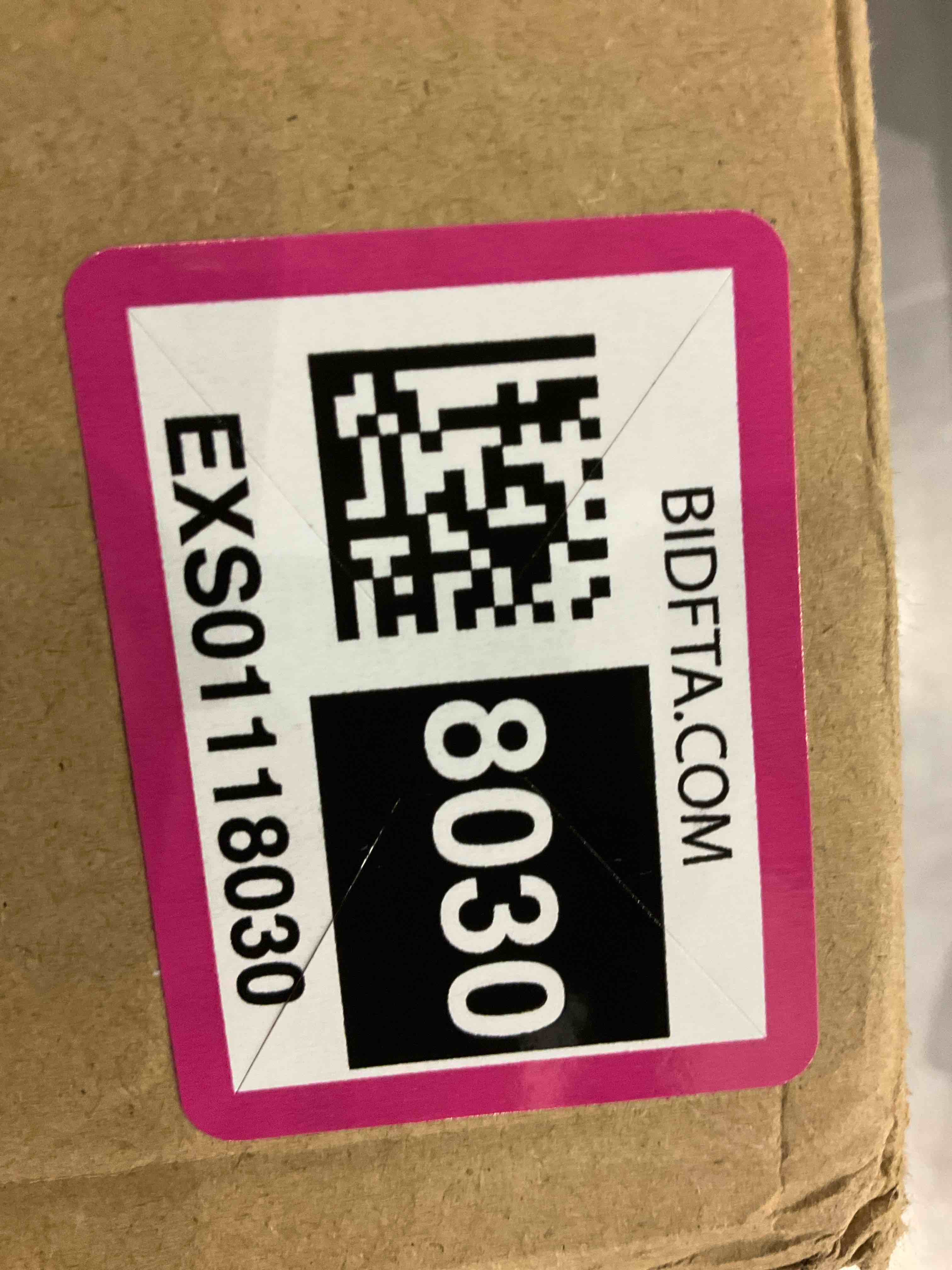 https://s3.amazonaws.com/lotting-images-prod/BargainHunt/EXS01118030_1706790959524.jpeg