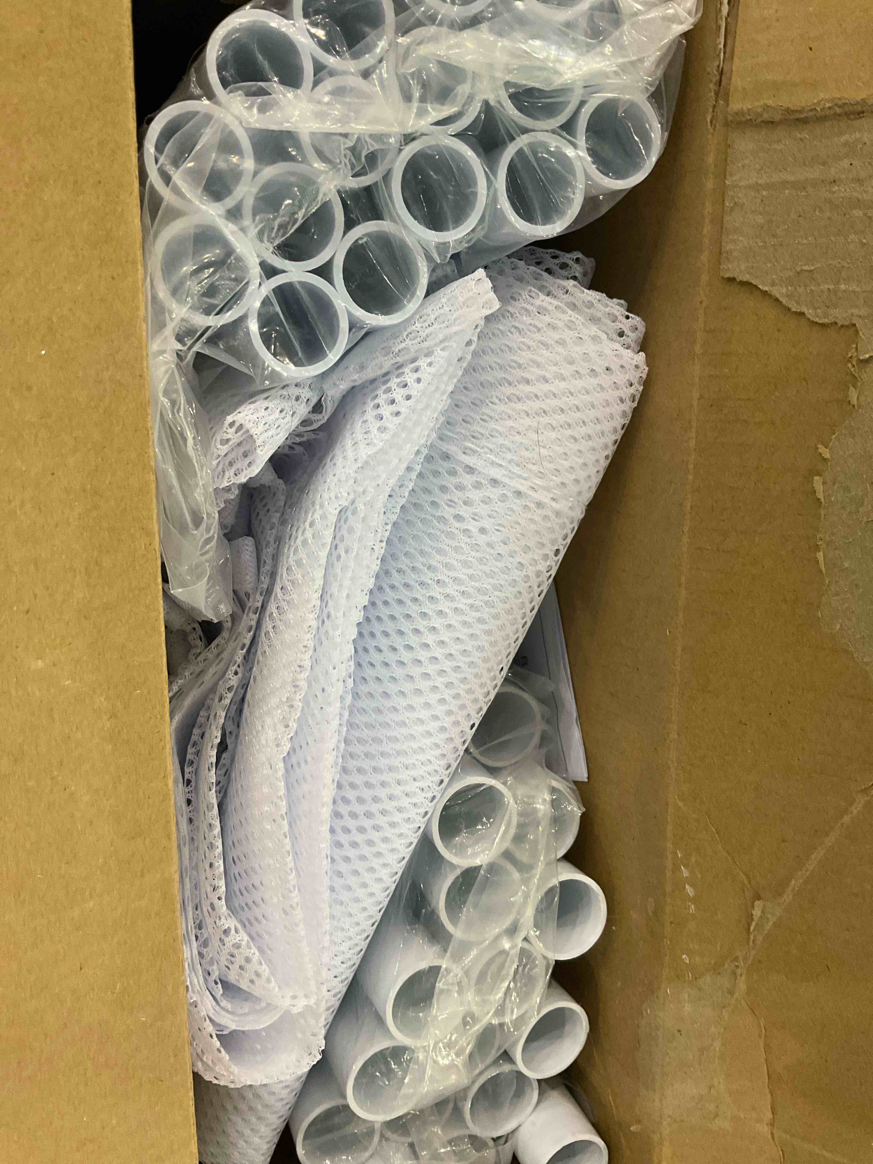 https://s3.amazonaws.com/lotting-images-prod/BargainHunt/EXS01118304_1707224522413.jpeg
